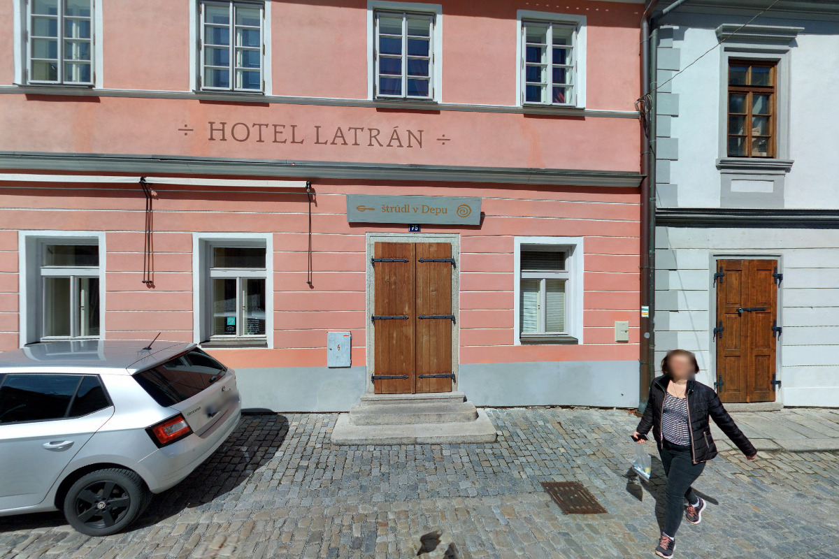 Bankomat České spořitelny foto 2