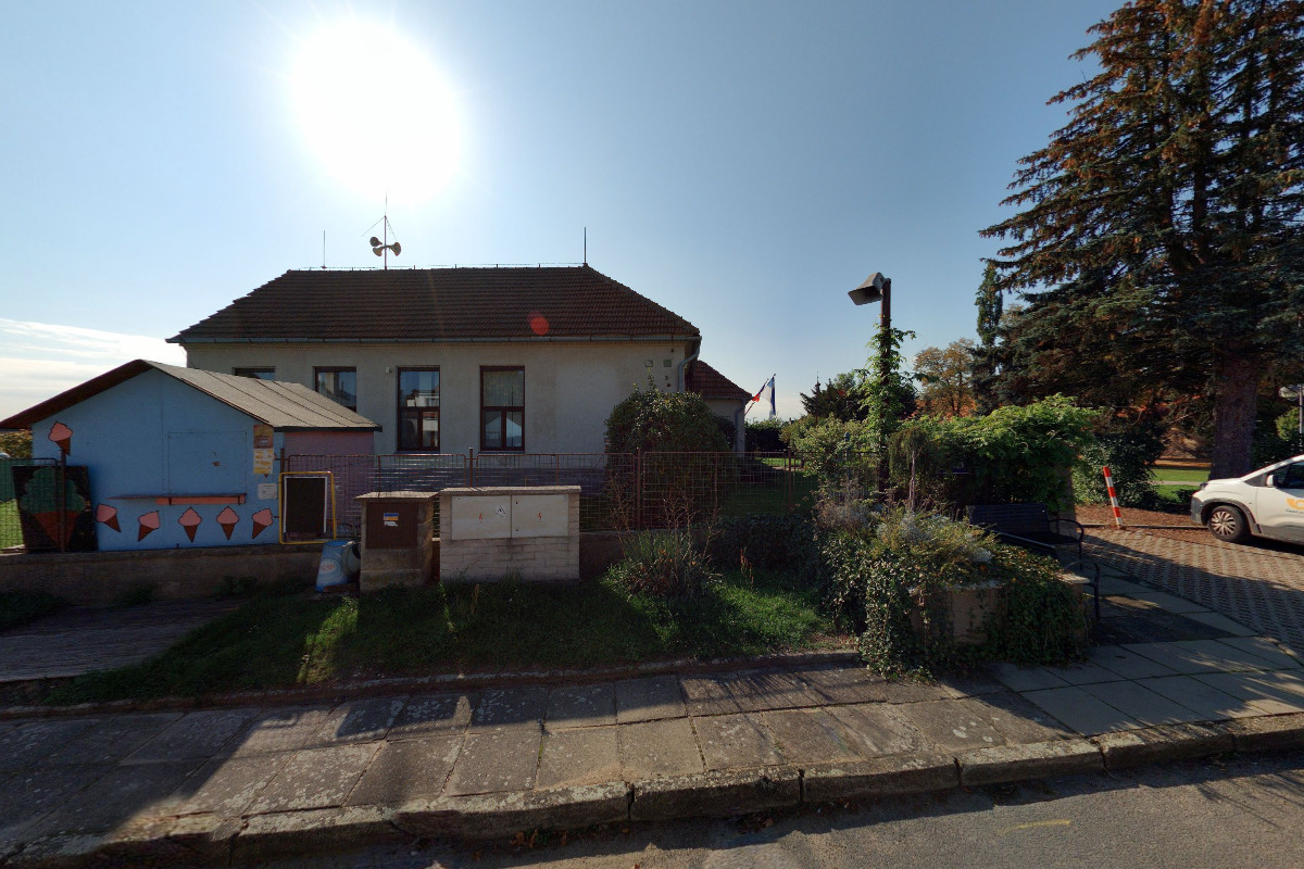 Konárovice - obecní úřad foto 2