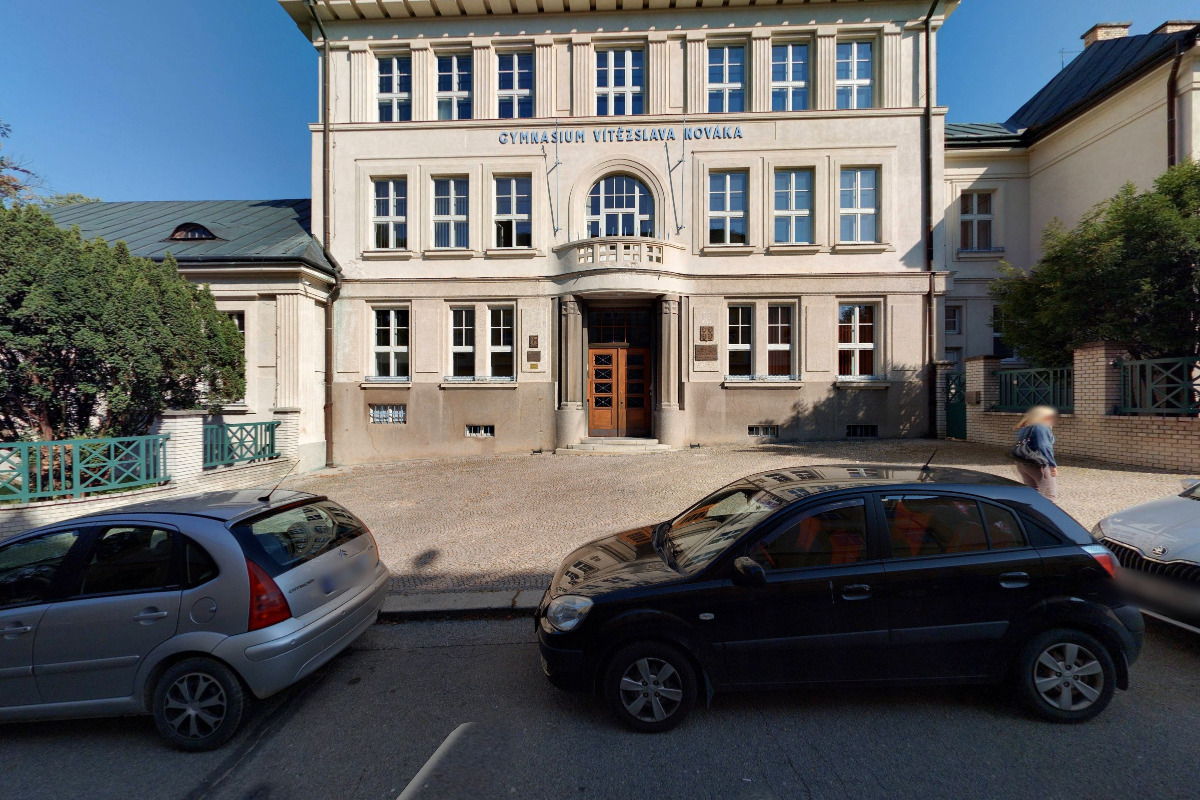 Gymnázium Vítězslava Nováka Jindřichův Hradec - Školní jídelna