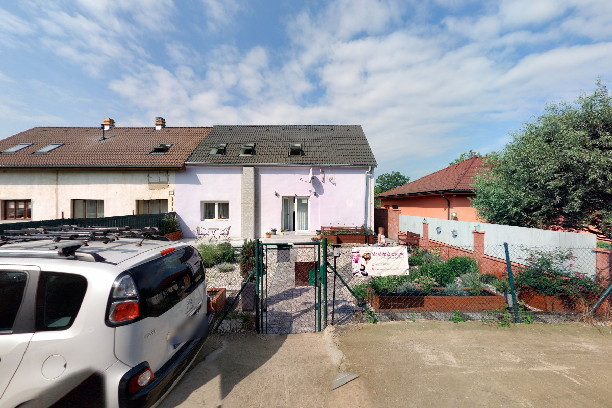 Masáže & terapie - Simona Hloucalová