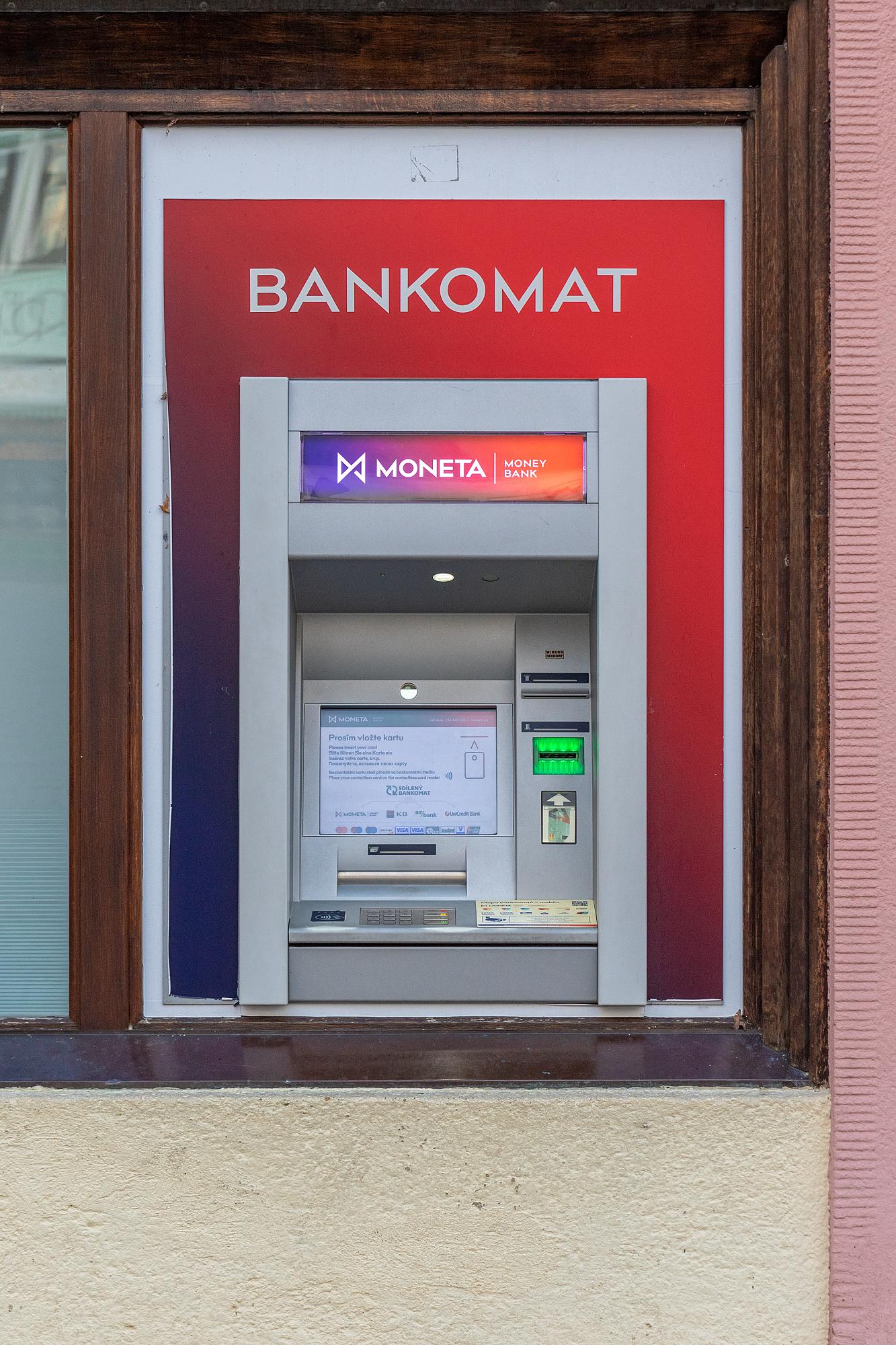 Bankomat MONETA Money Bank vkladový foto 4