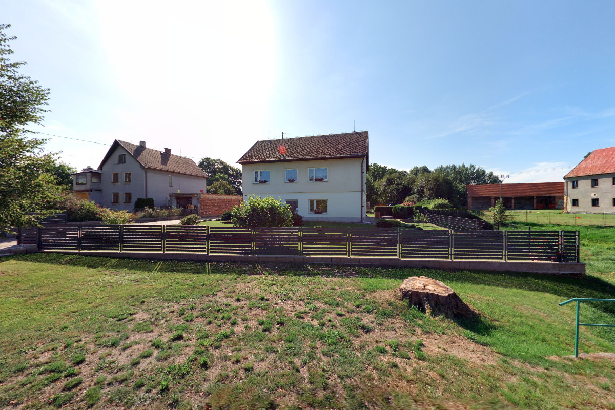 Jaroslav Ouředník-pneuservis