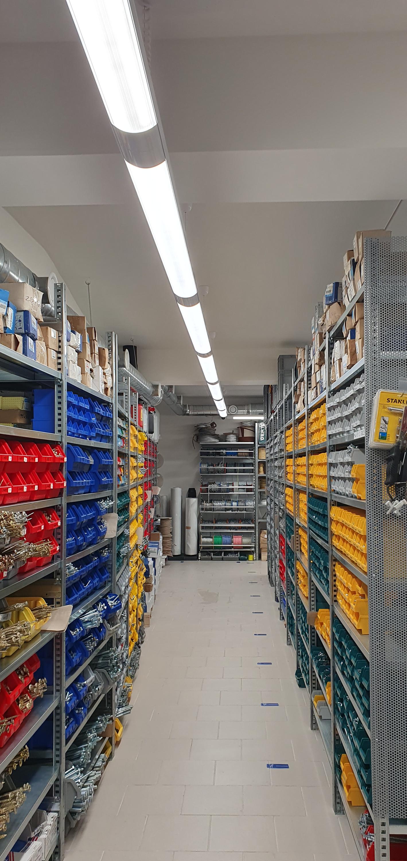 ŽELEZÁŘSTVÍ Andrlík foto 2