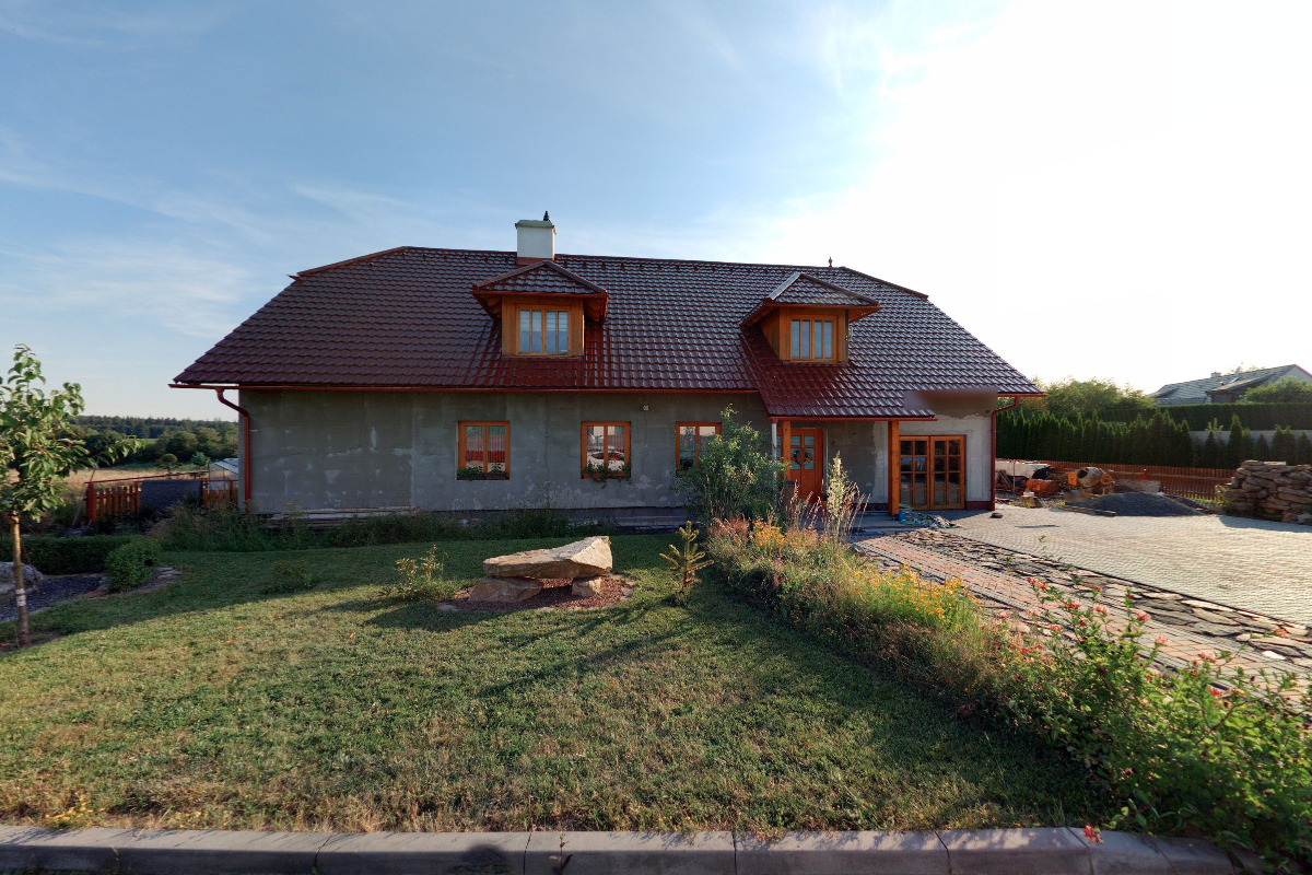 Mayerová - Pedikúra a manikúra