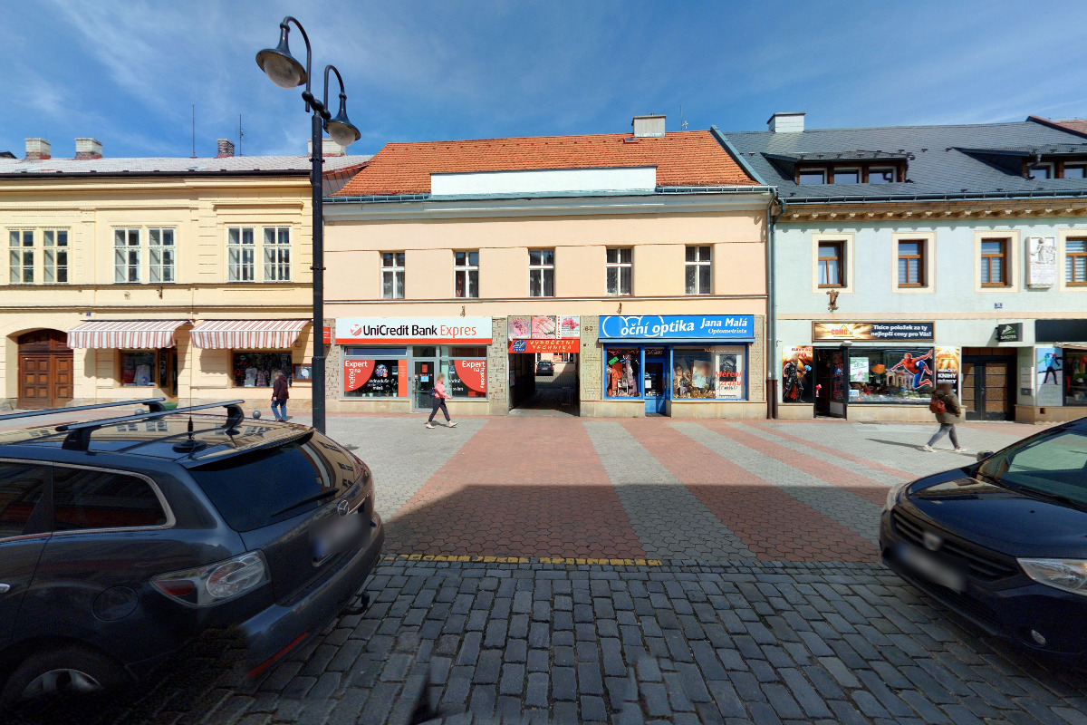 UniCredit Bank Expres