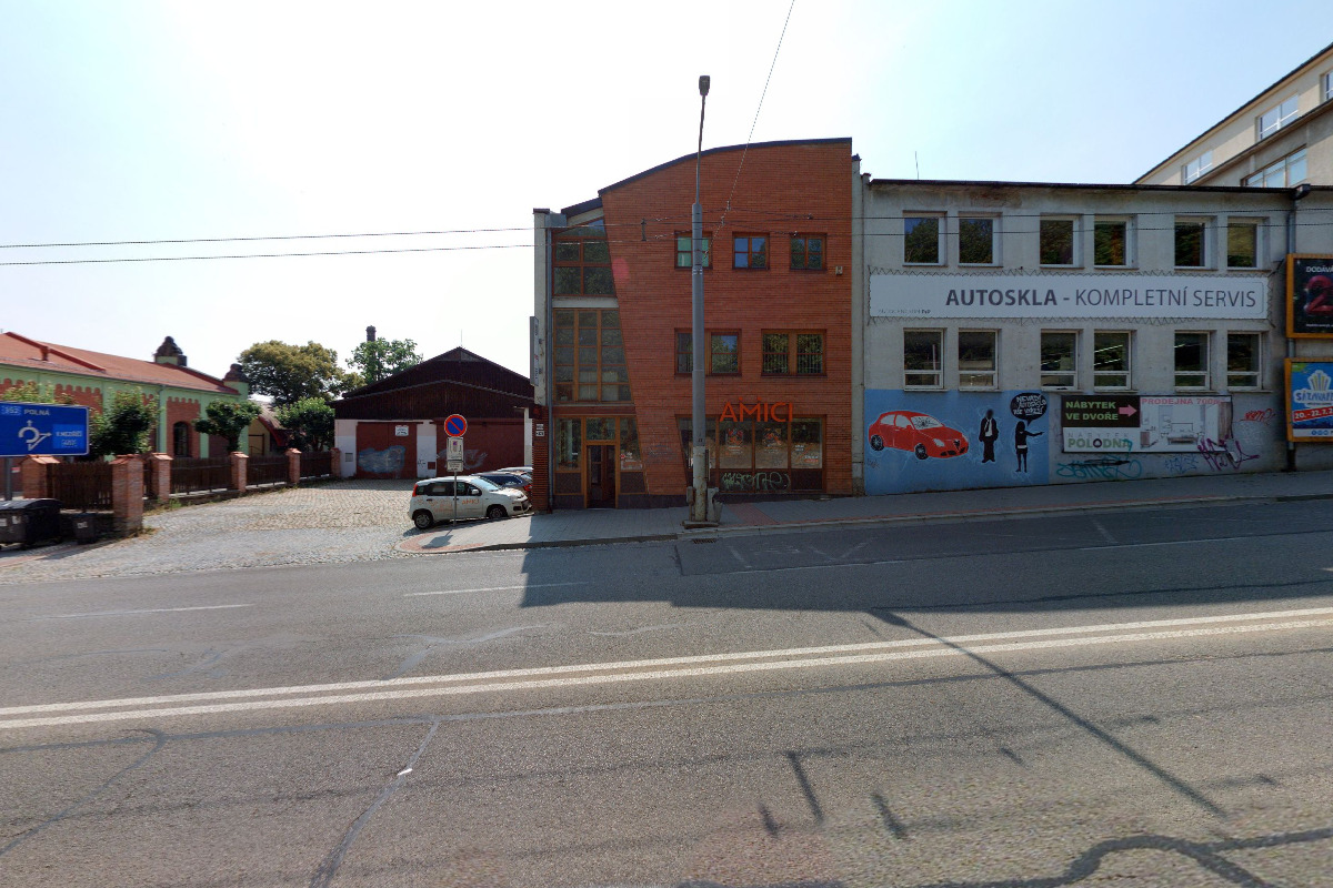 Amici Pizza & Burgers