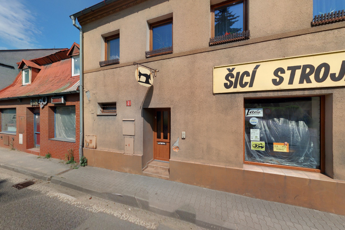 Jiří Kleinpeter - Šicí stroje foto 2