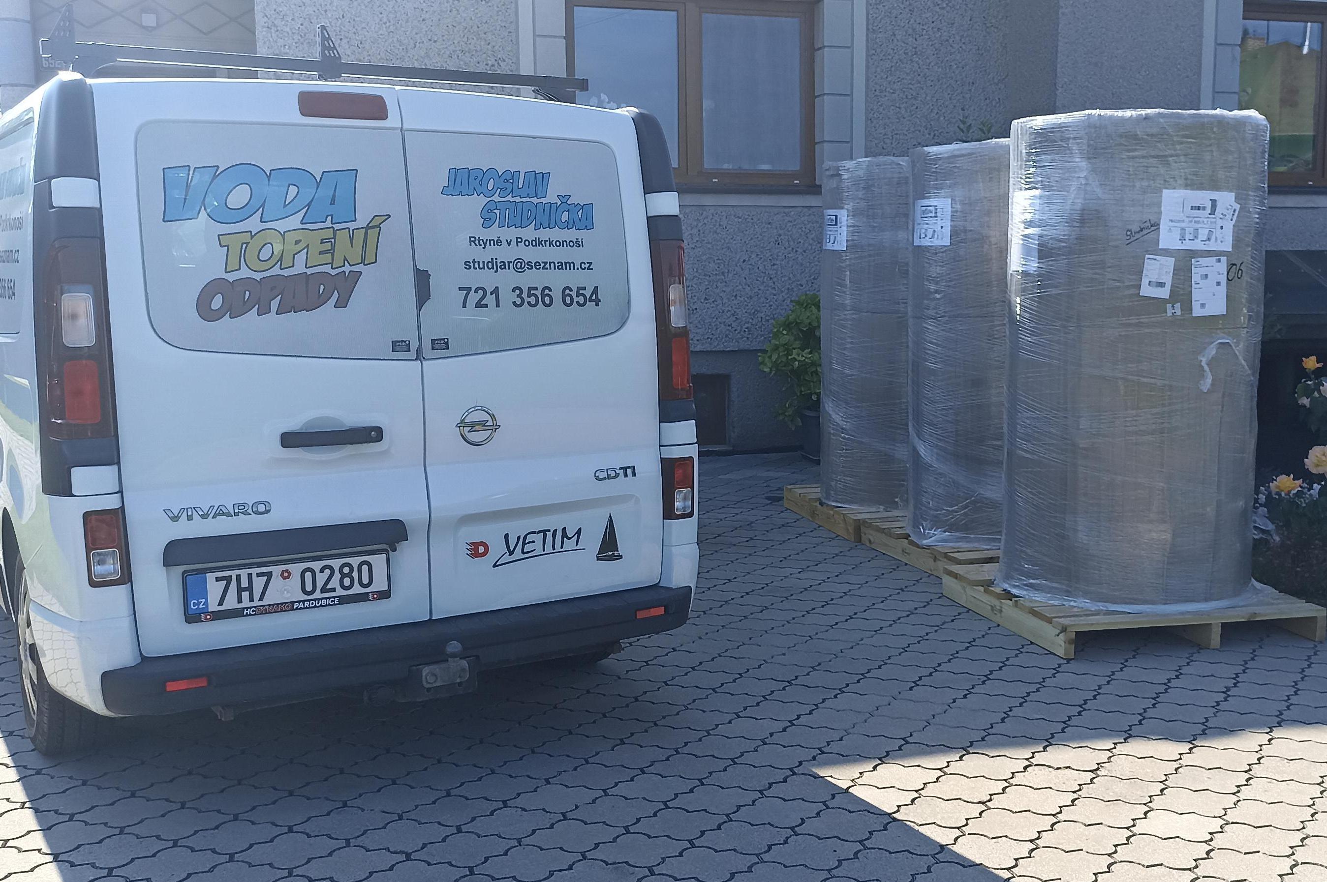 Jaroslav Studnička - Instaletérství