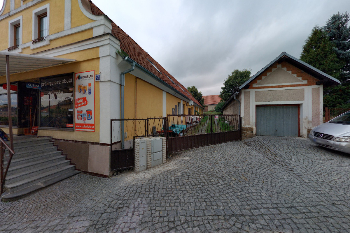 Smíšené zboží Náměstí 42