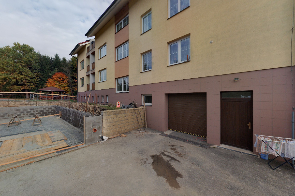 Dům s pečovatelskou službou Nad Řekou foto 1