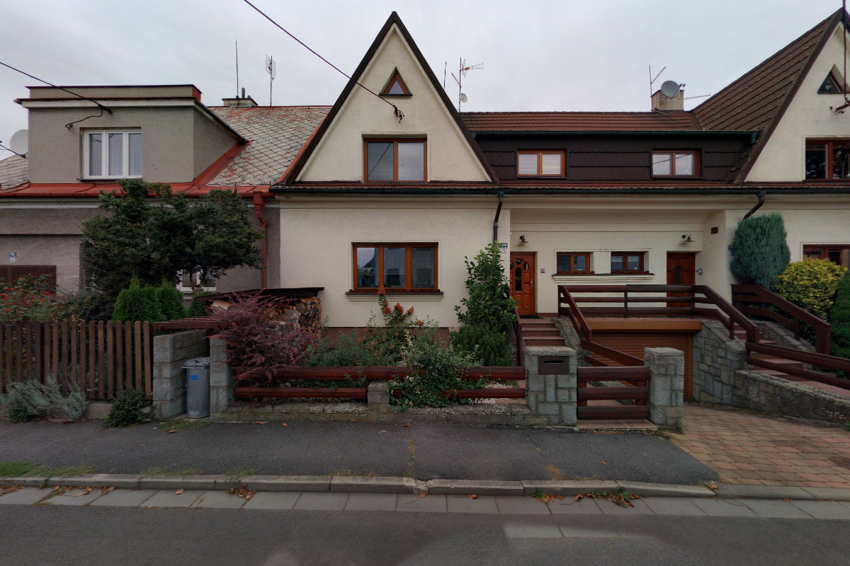 Mgr. Kornelie Lasotová