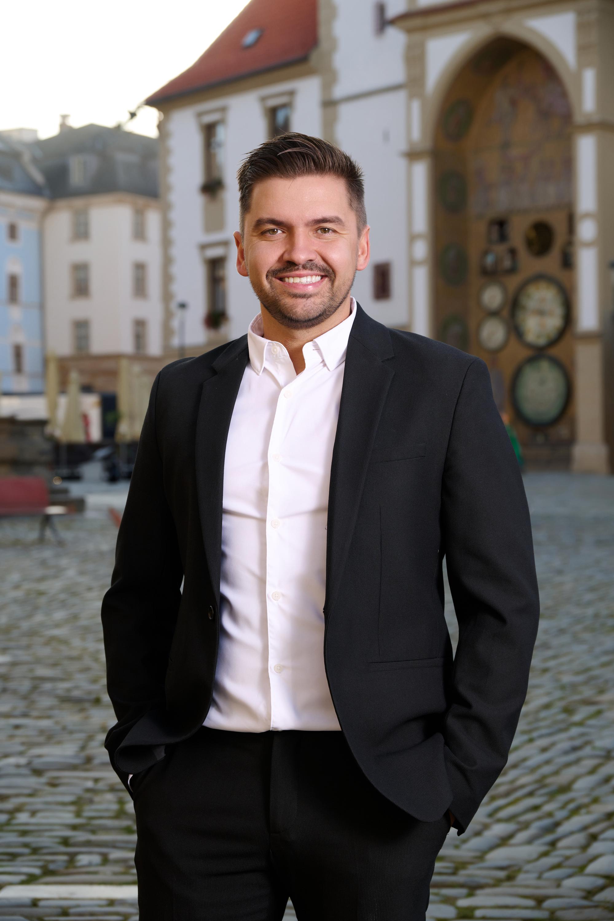 HANÁCKÁ REALITNÍ KANCELÁŘ foto 2