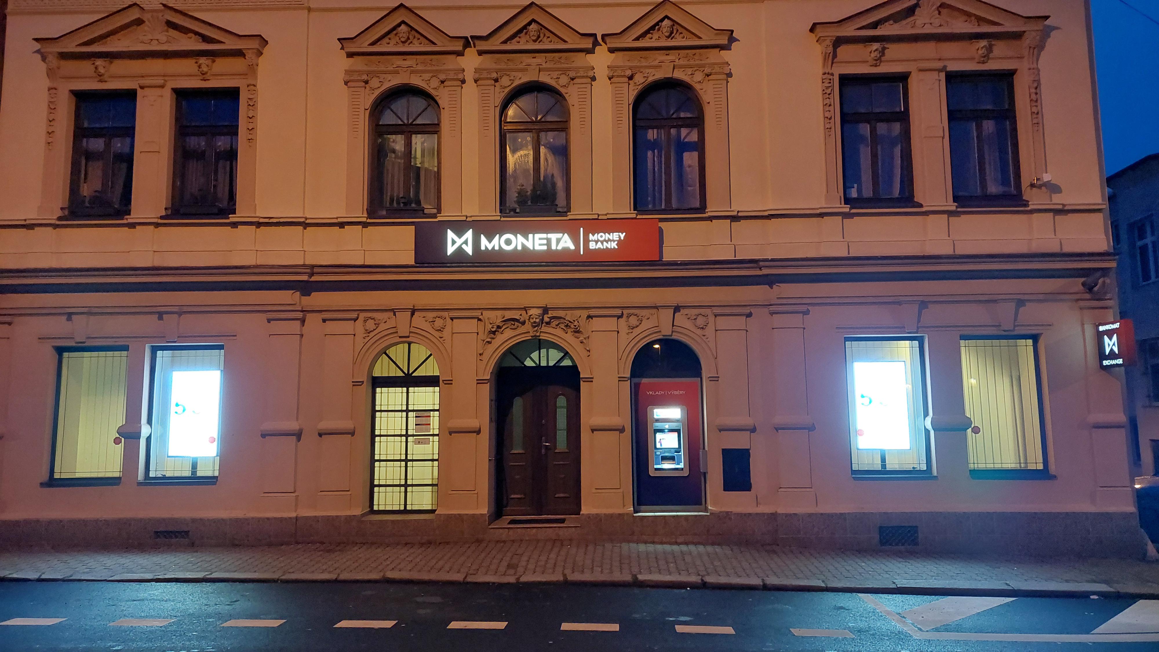 Bankomat MONETA Bank vkladový foto 2