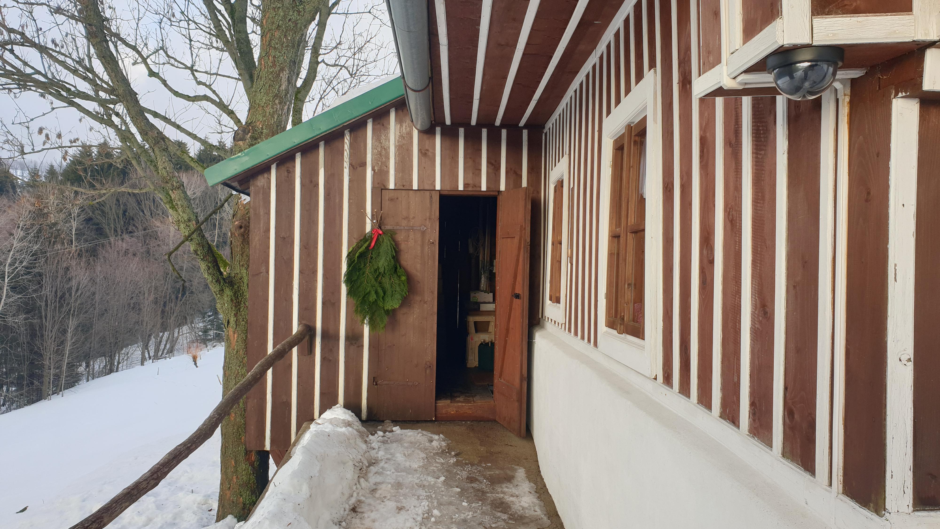 Roubenka Jestřabinka foto 2