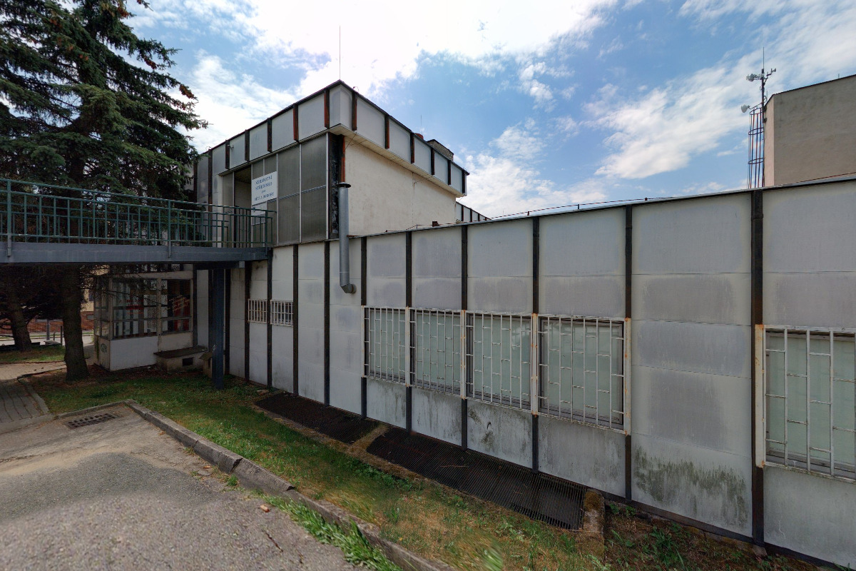 Praktický lékař pro děti a dorost U autobusové zastávky