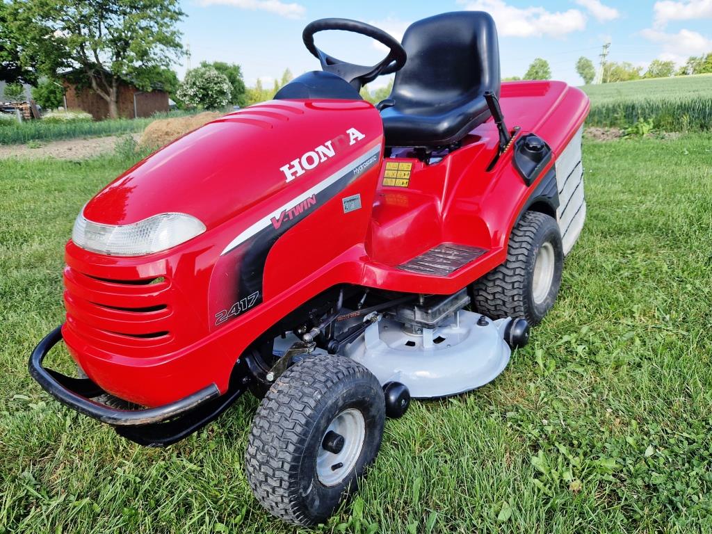 Radek Pusztai - zahradní traktory foto 4