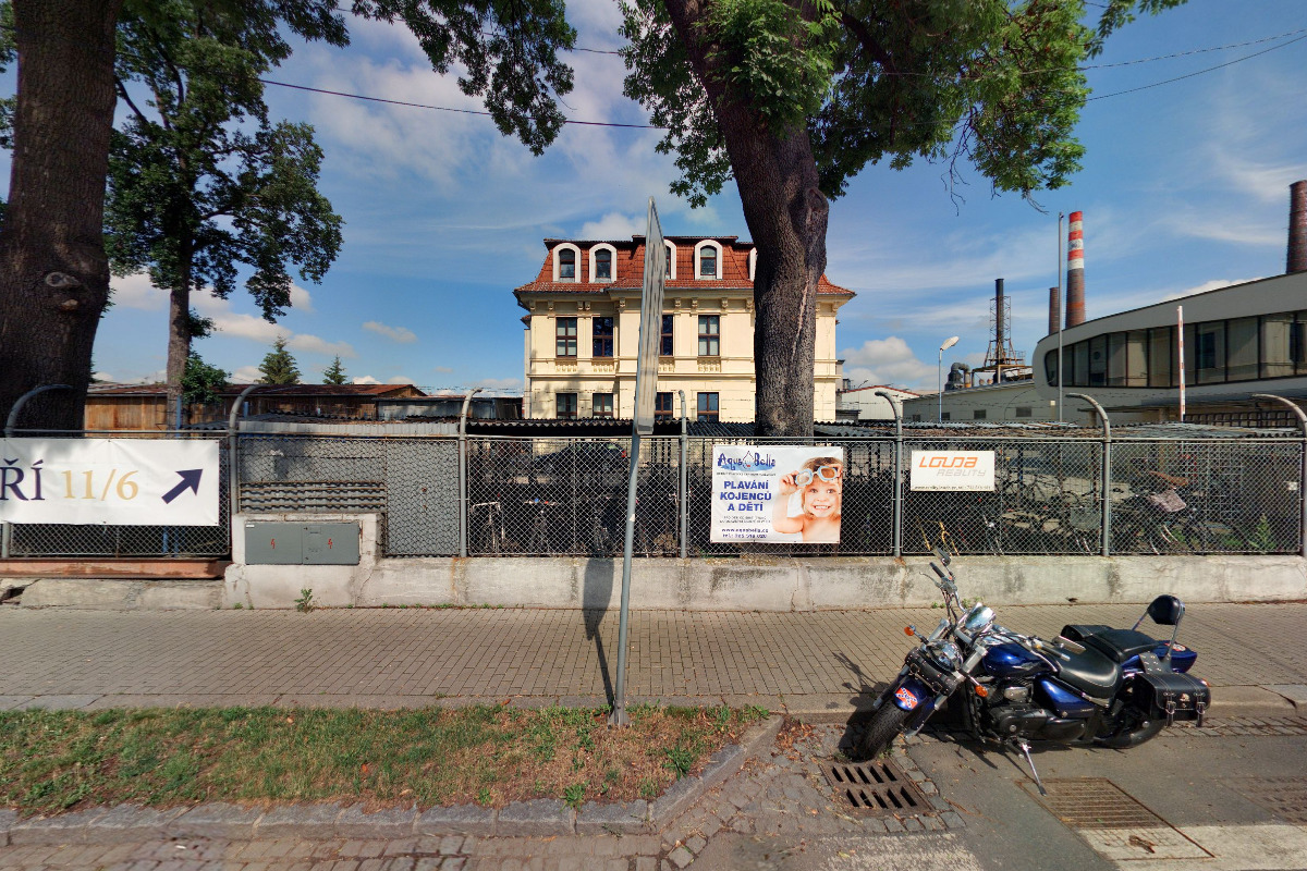 Odborový svaz skla, keramiky a porcelánu, Základní organizace Crystal BOHEMIA Poděbrady foto 2