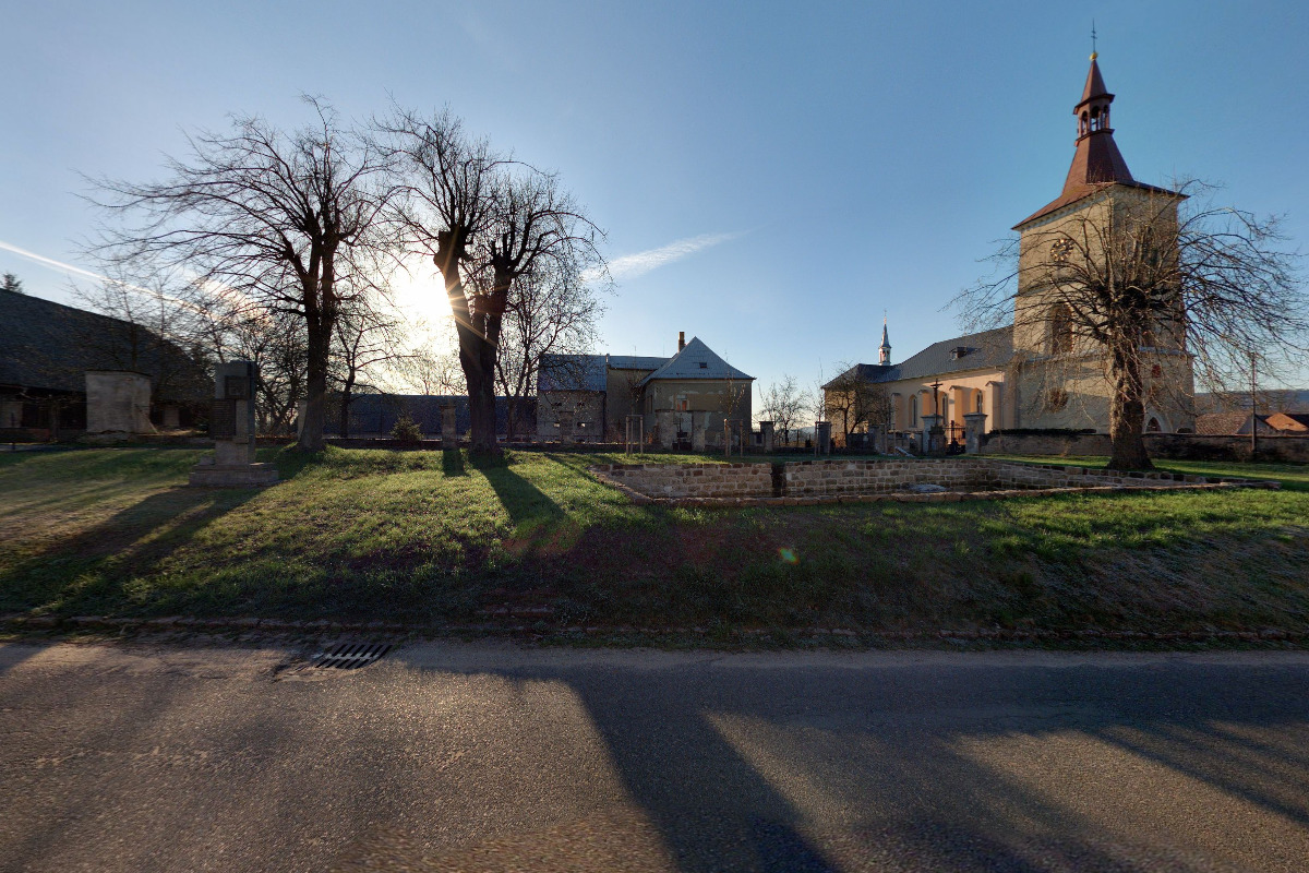 Římskokatolická farnost Loukov u Mnichova Hradiště