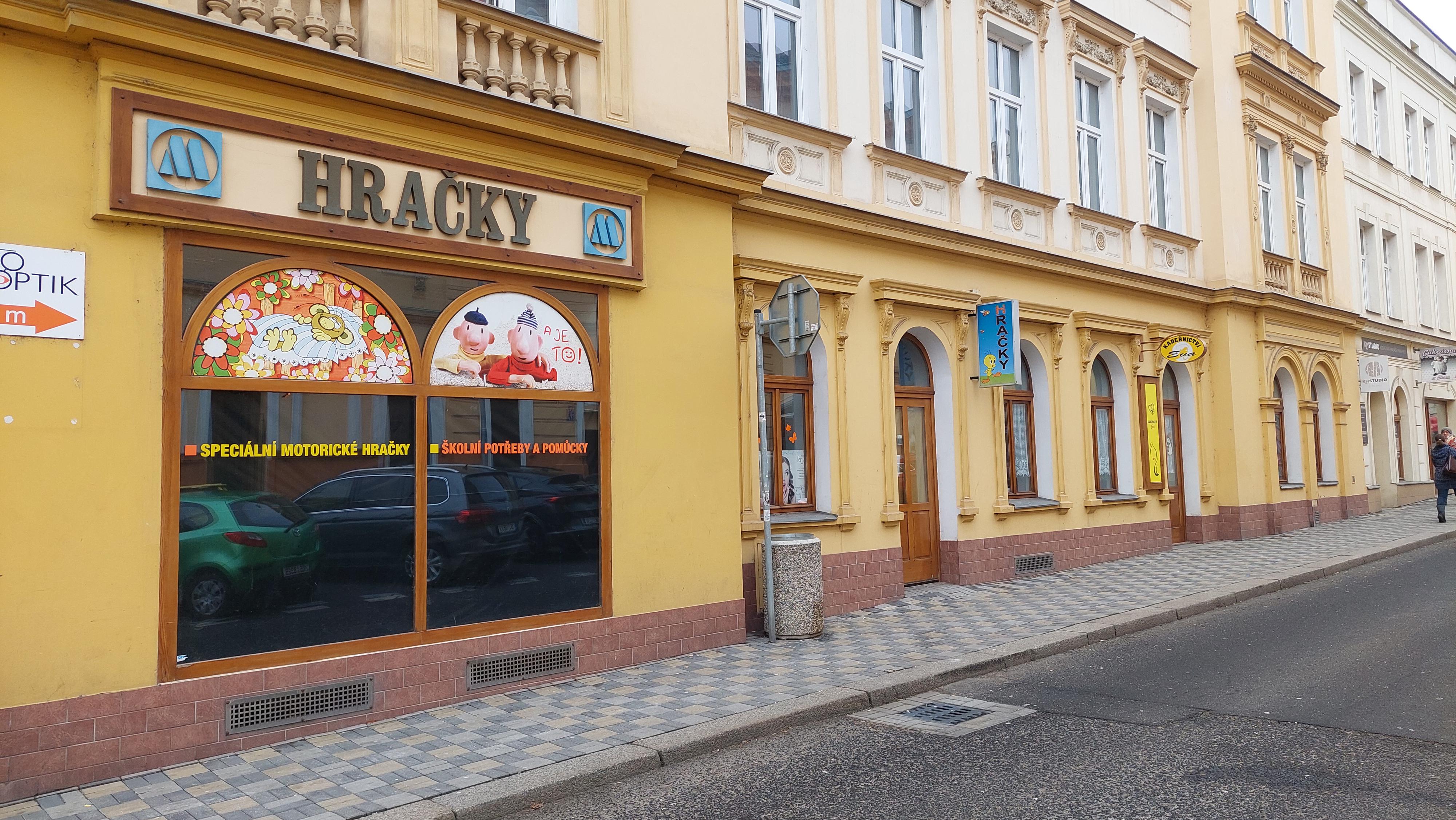 Zdeňka Lábrová - Kadeřnictví Eva foto 2