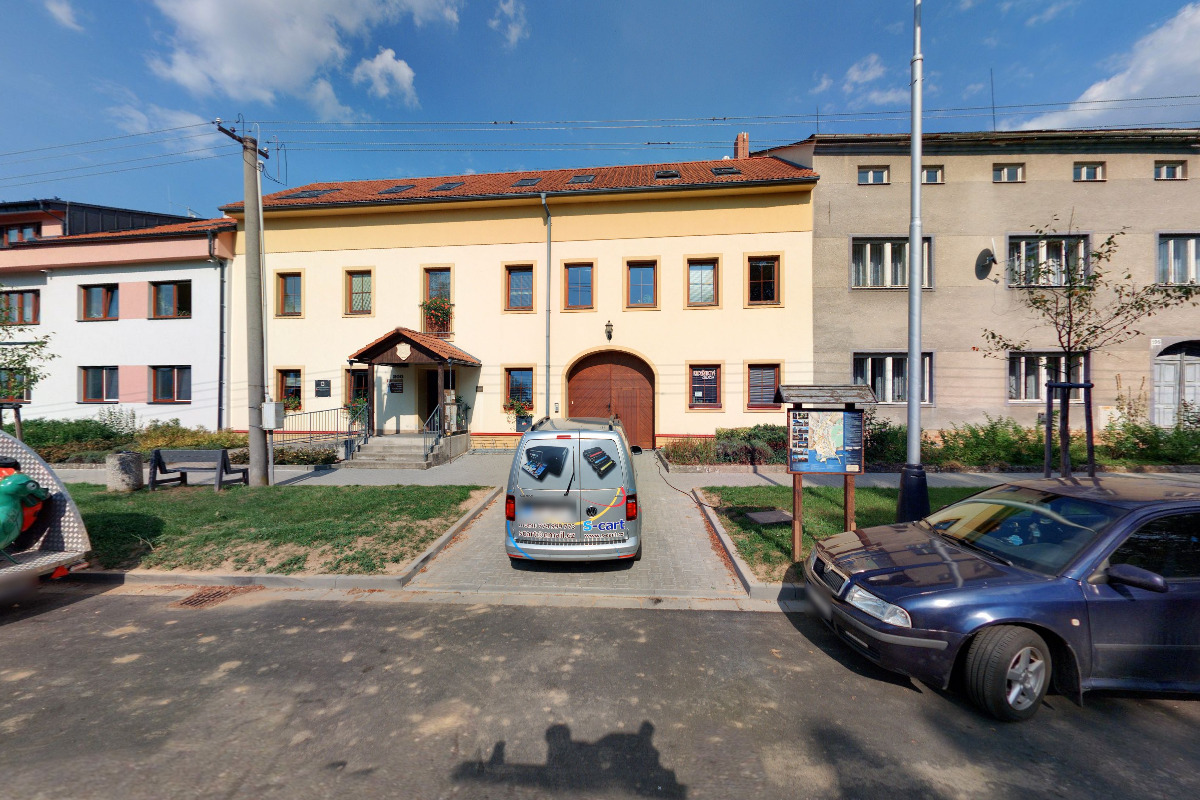 Obecní knihovna Jaroměřice foto 2