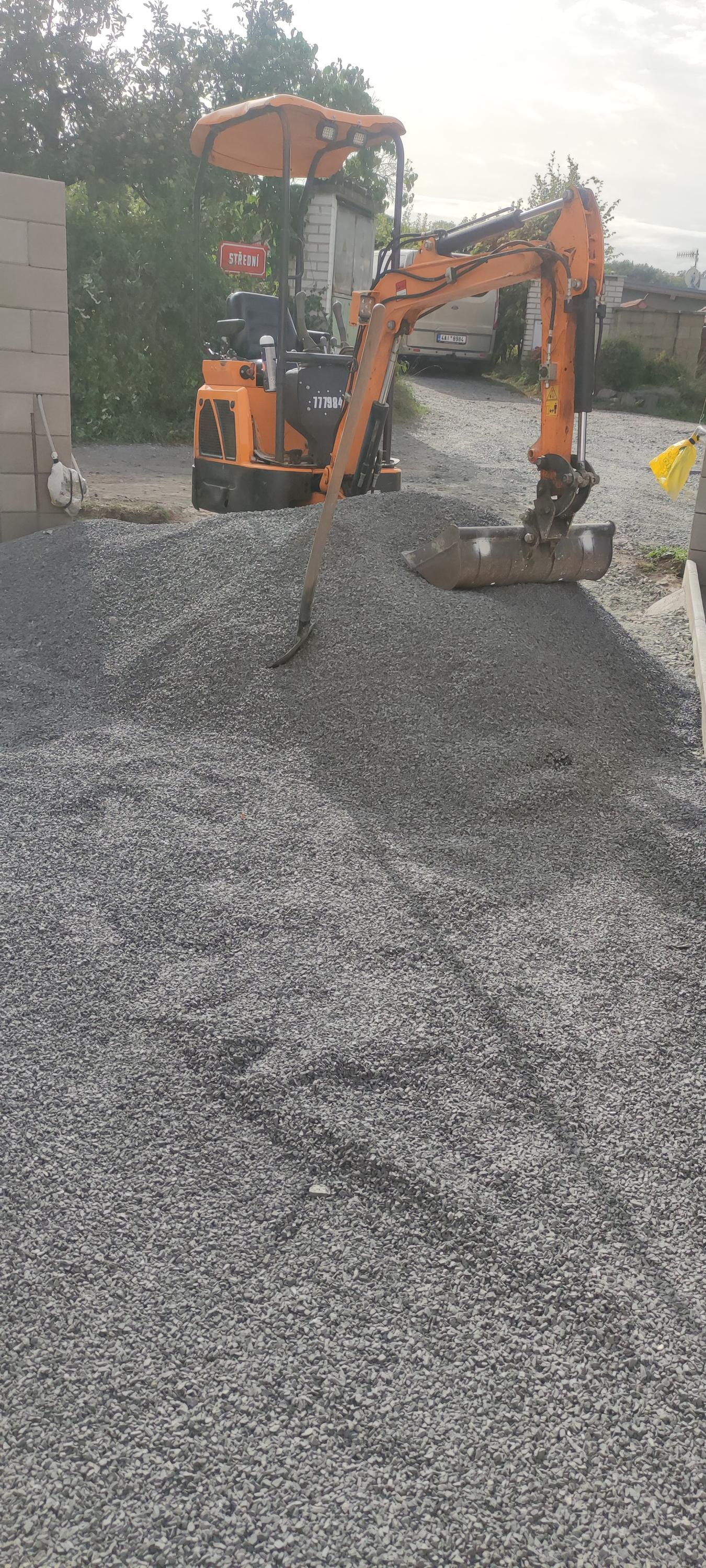 Michal Konfala - Zemní výkopové práce foto 5