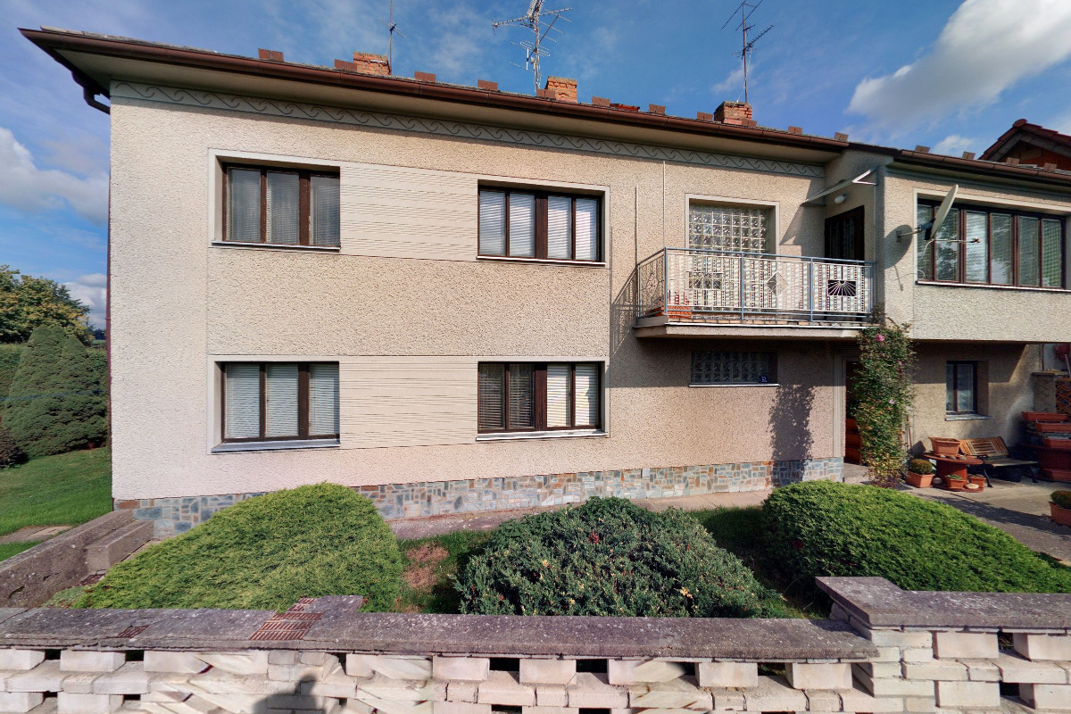 Jiří Lazarik- nákladní autodoprava