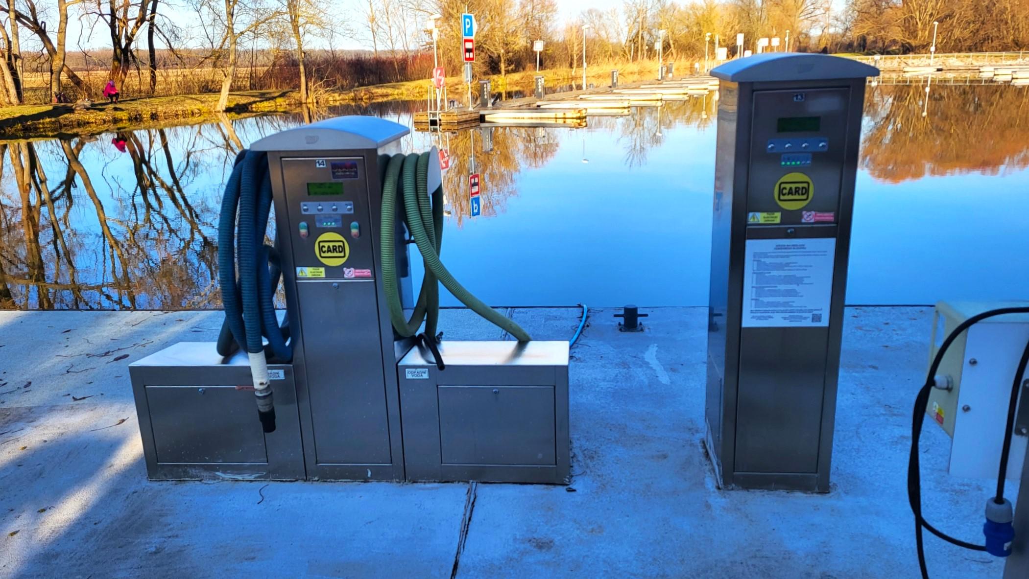 Nabíjecí stanice Přístav Petrov - Ředitelství vodních cest ČR foto 3
