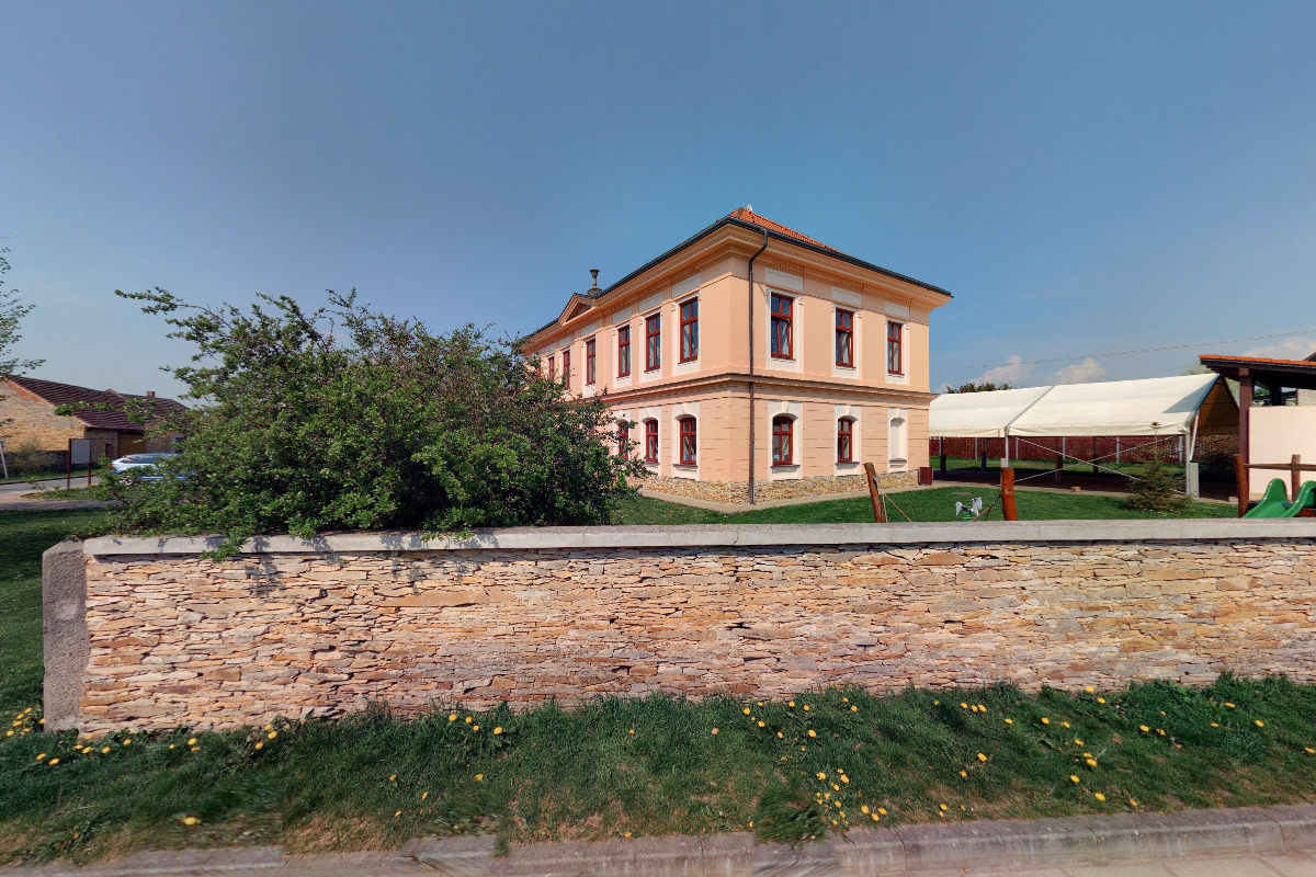 Klub maminek Dvoreček foto 2