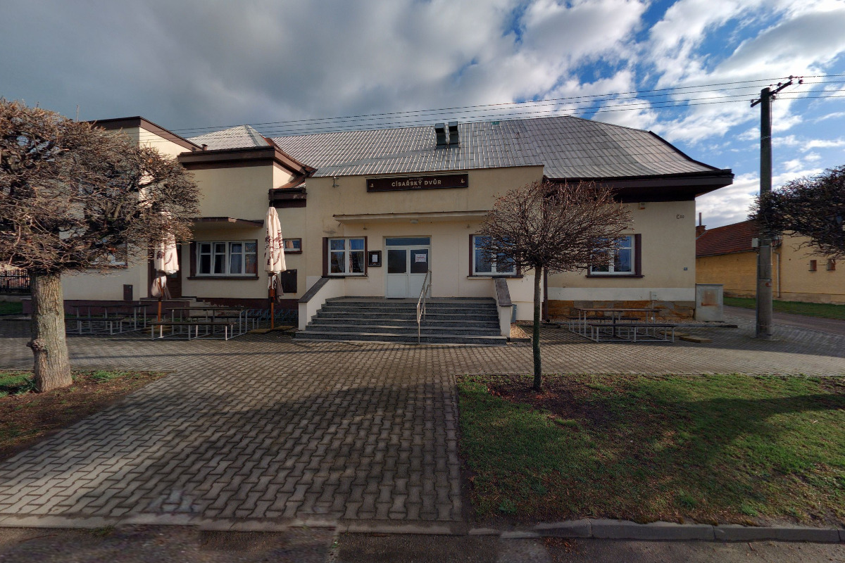 Kulturní dům Lužec nad Cidlinou