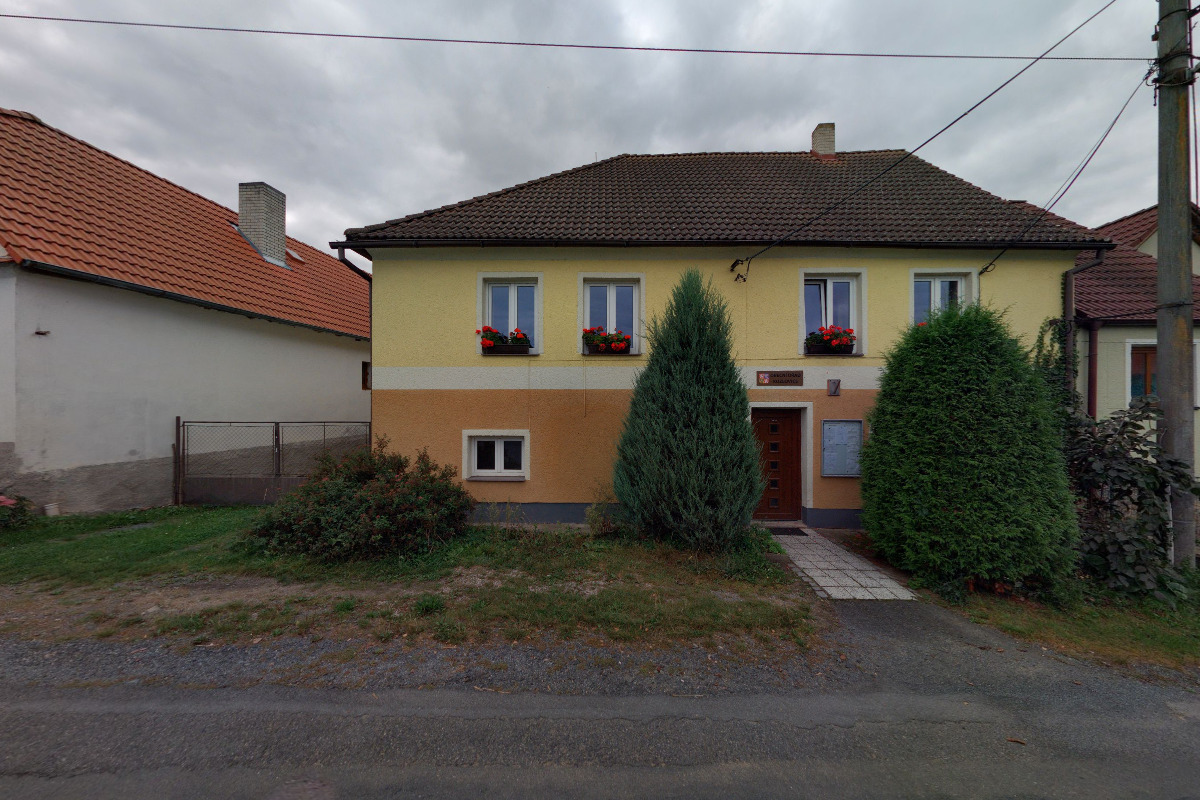 Kozlovice - obecní úřad foto 2