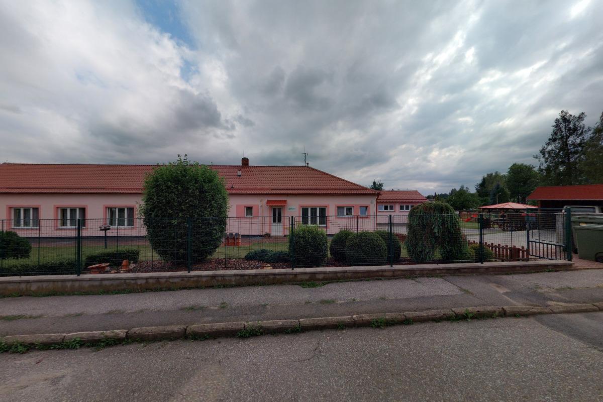 Dětský domov Trojlístek foto 2