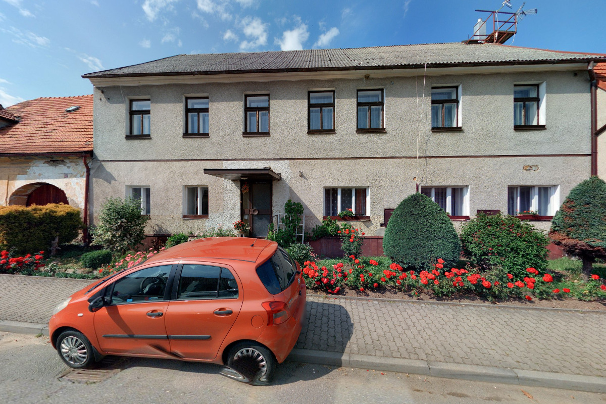 Spolek na záchranu památek červenořečických