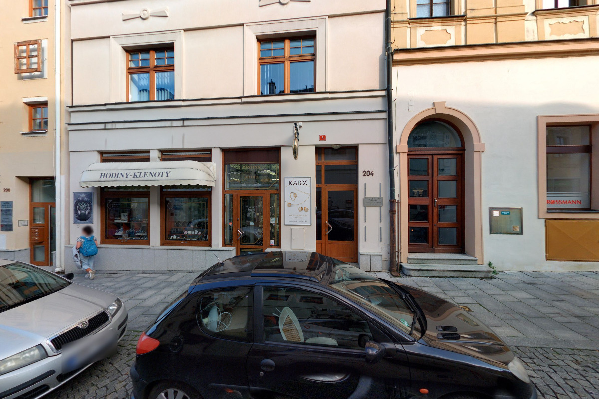 Toušová Jana, JUDr. Ph.D., advokátka