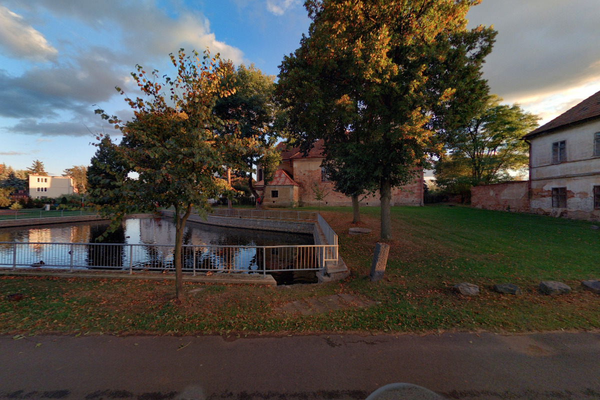 Římskokatolická farnost Strojetice