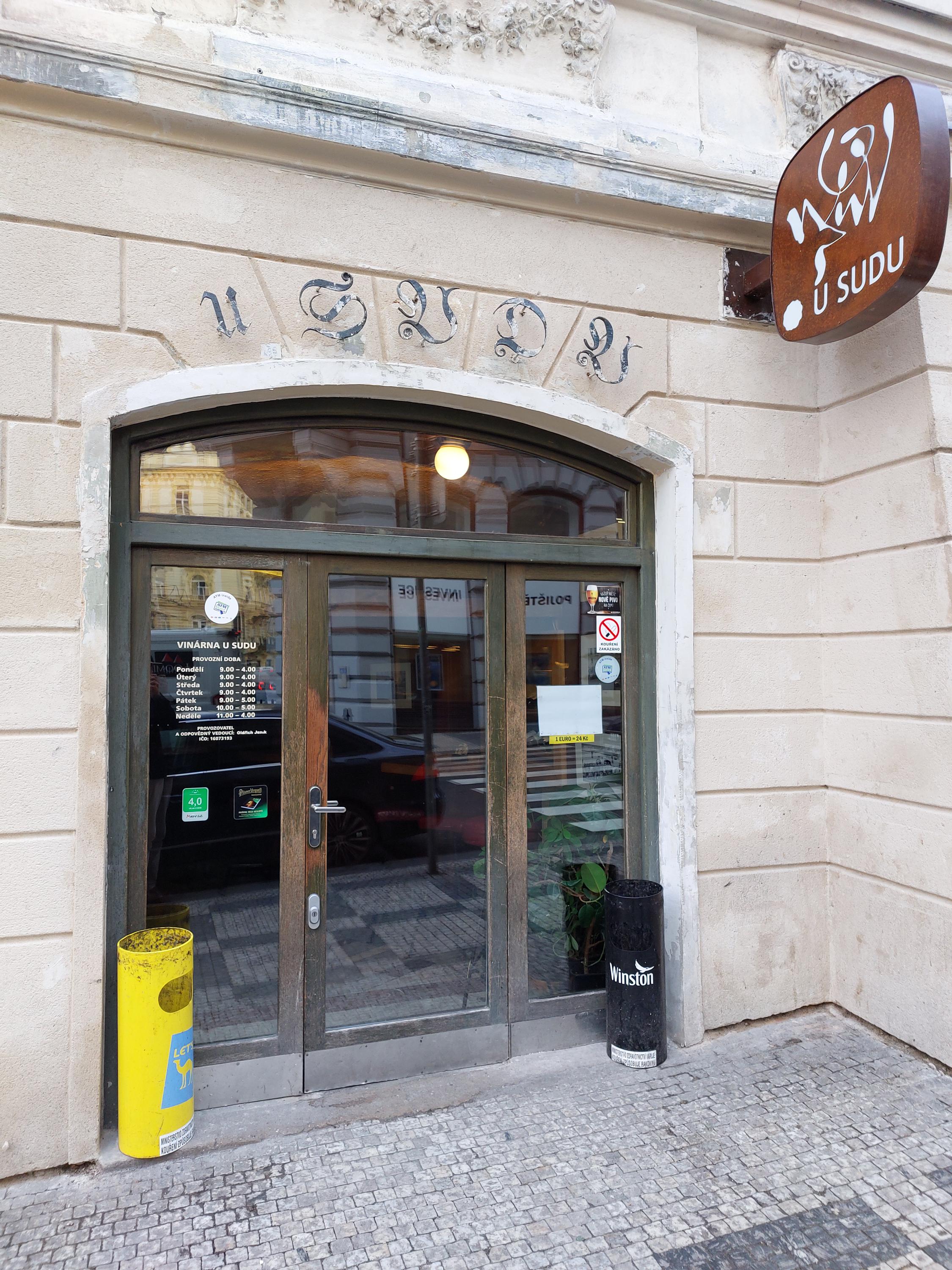 Vinárna U sudu foto 5