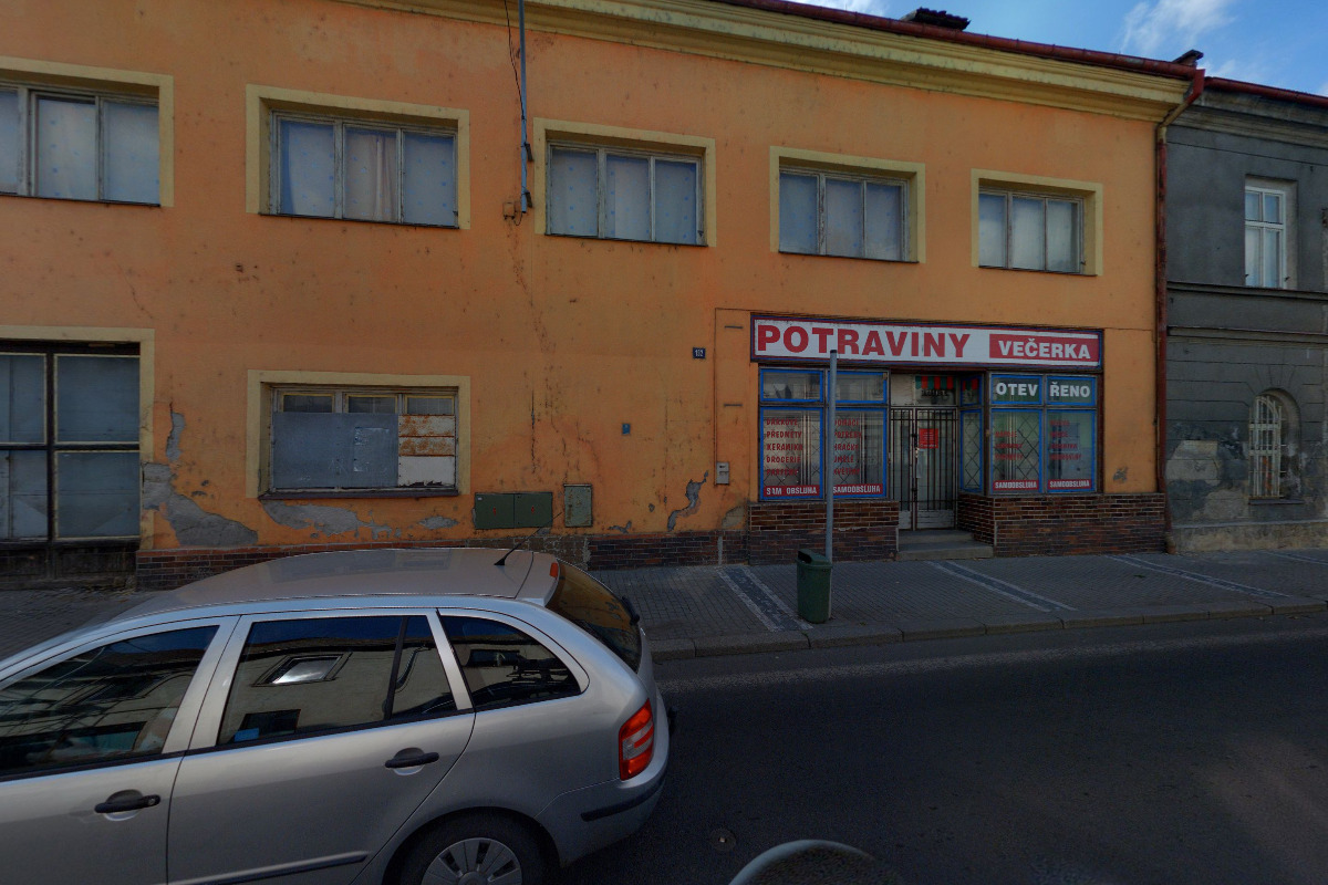 Večerka Dukelská 192 foto 5