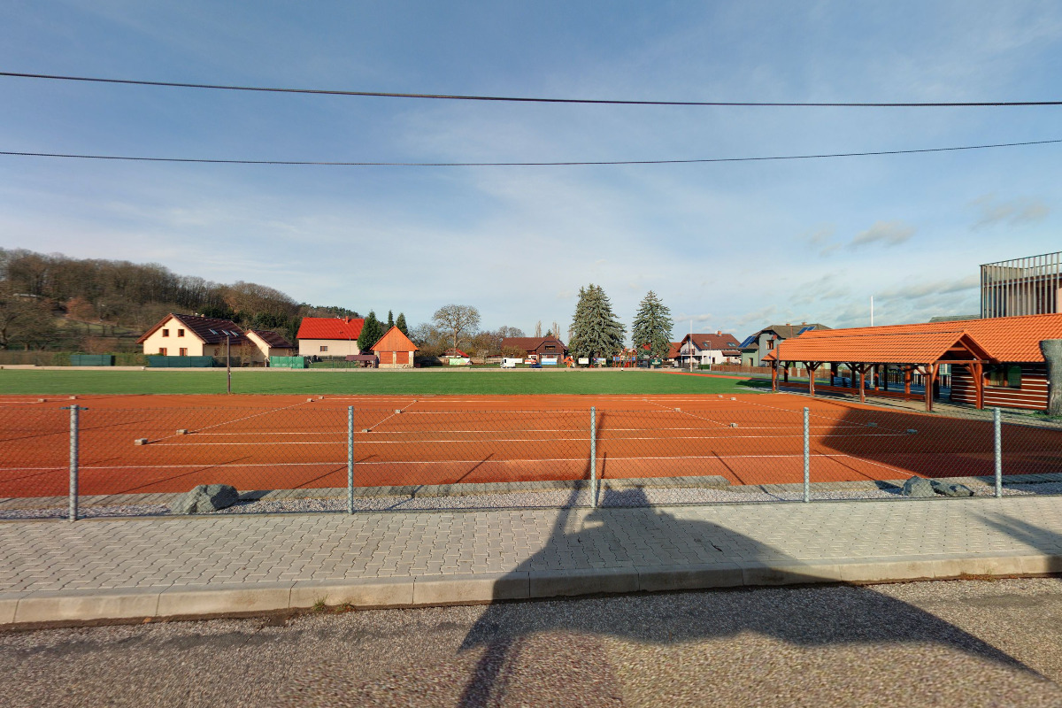 Tenisové kurty Dneboh foto 4