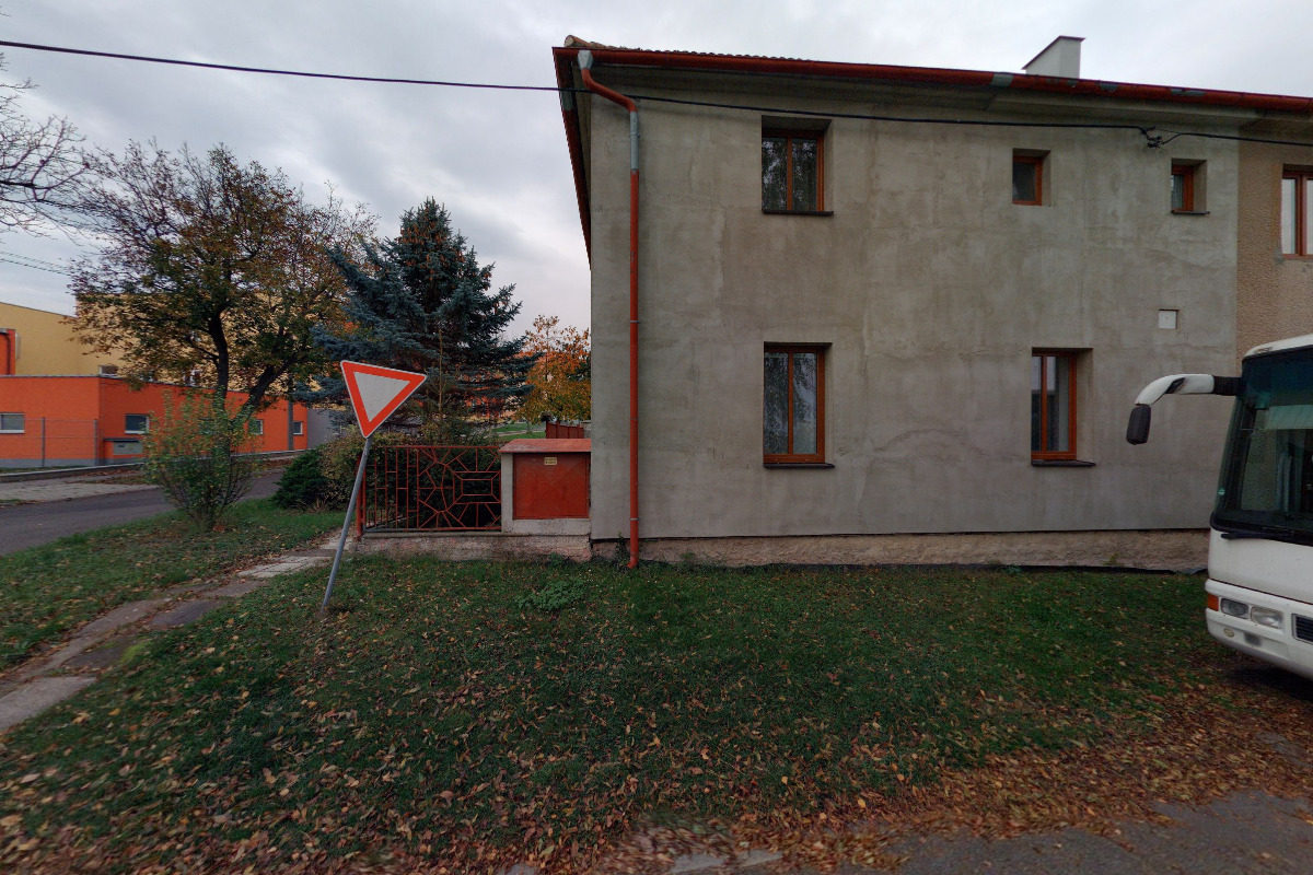 Miroslav Siřínek - autobusová a nákladní doprava