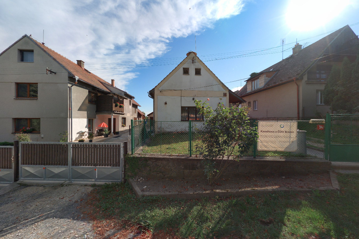 Branov - obecní úřad foto 1