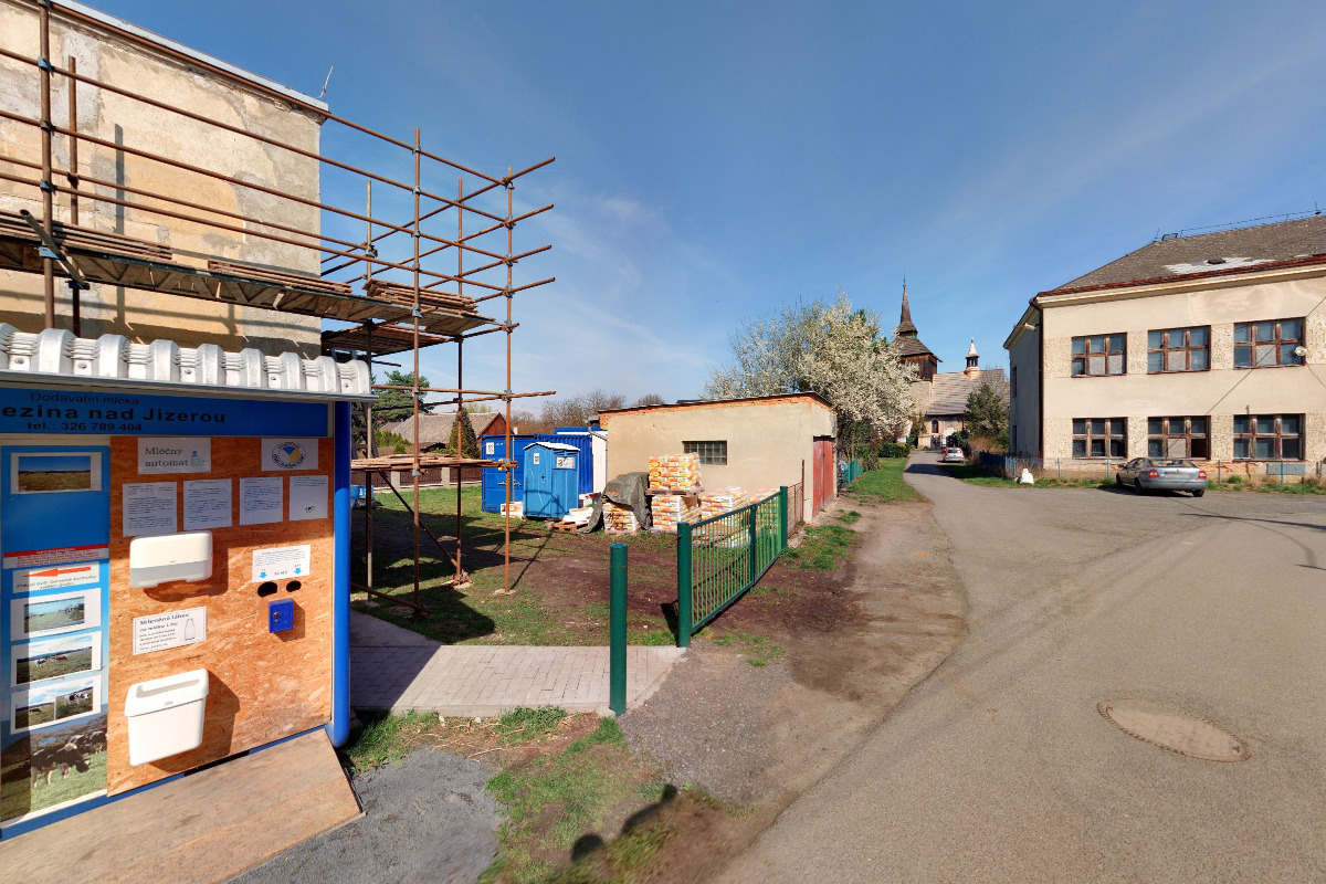 ZD Březina nad Jizerou - mlékomat foto 1