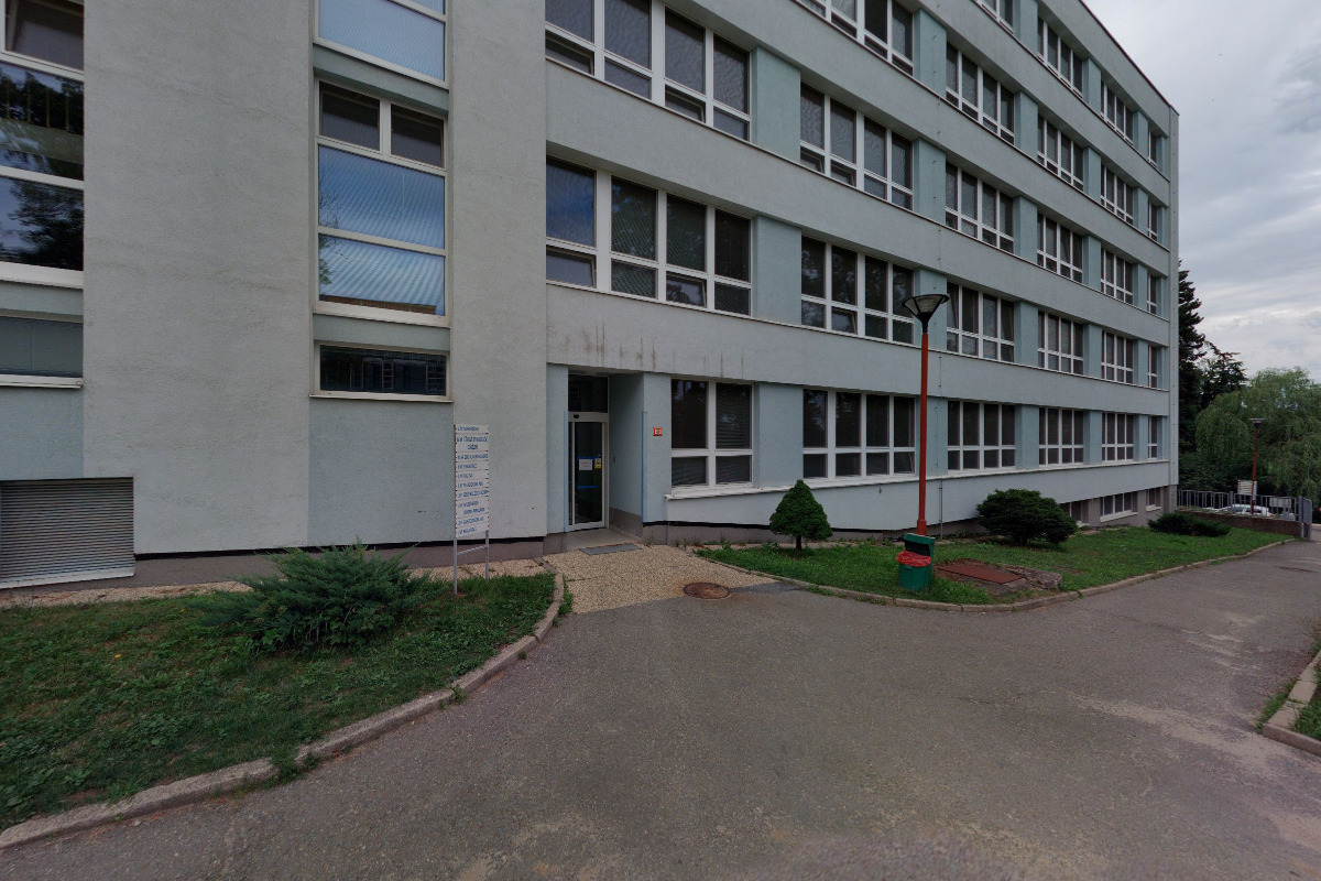 Oddělení klinické biochemie - Nemocnice Pelhřimov foto 2
