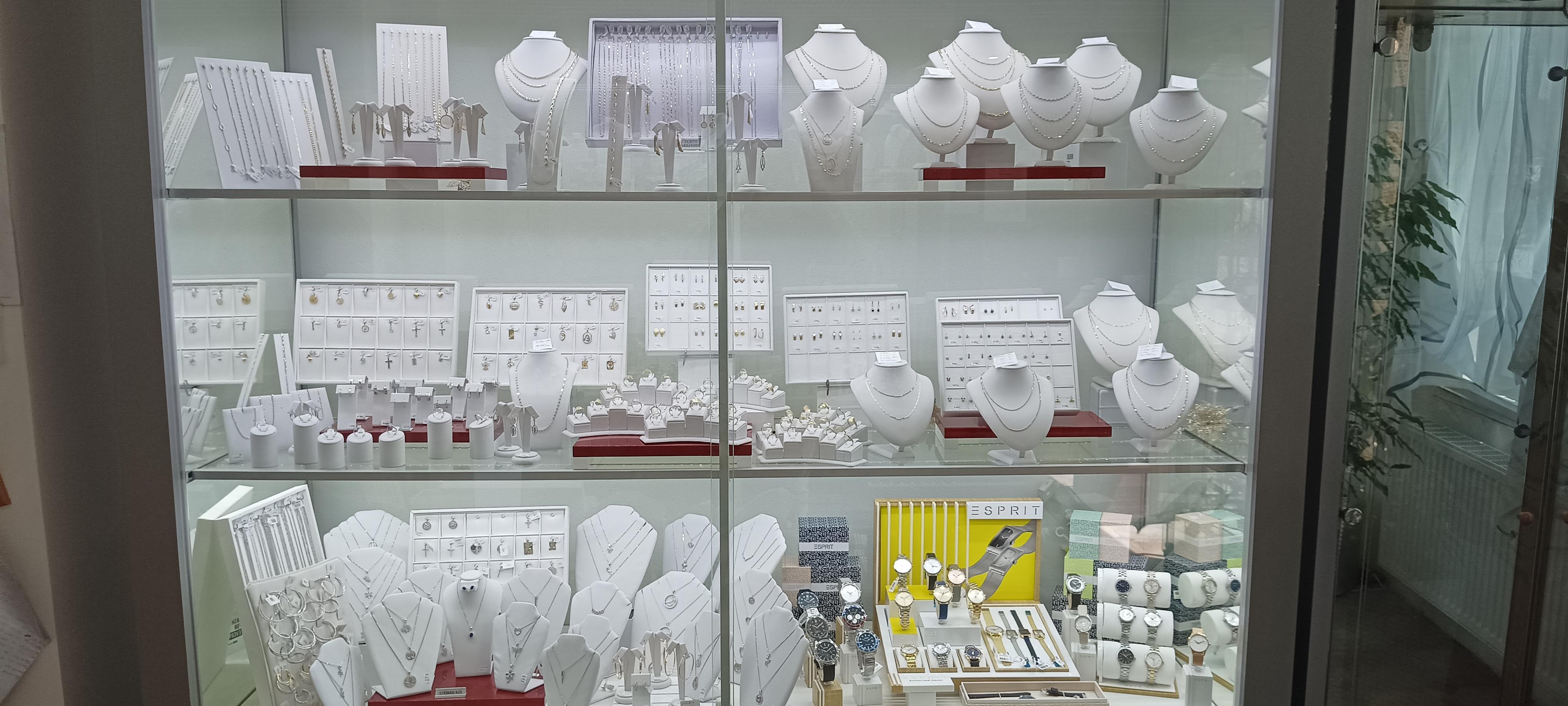 Attilagold s r.o.  -  zlatnictví hodinářství foto 4