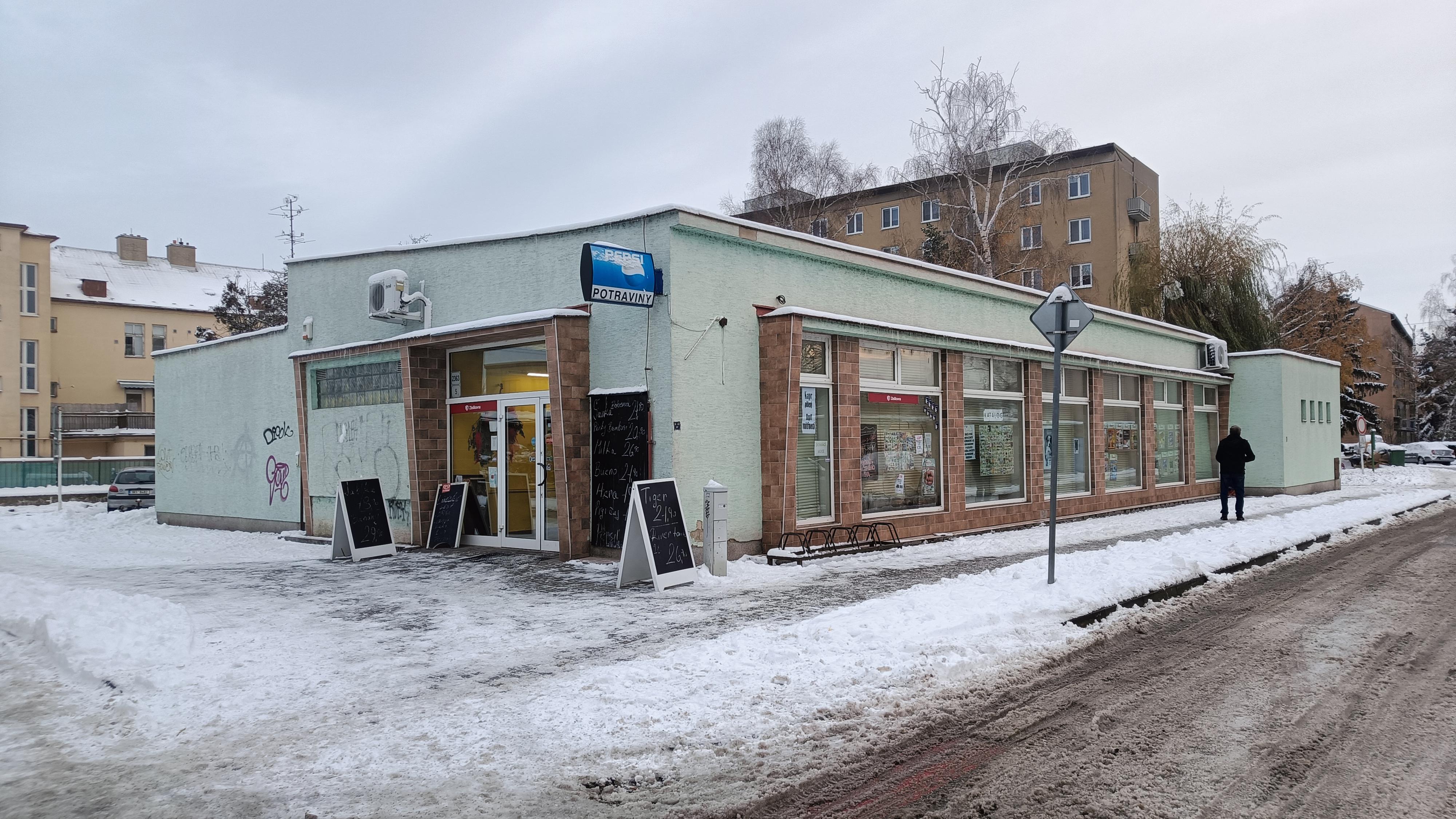 HRUŠKA - potraviny Perútka