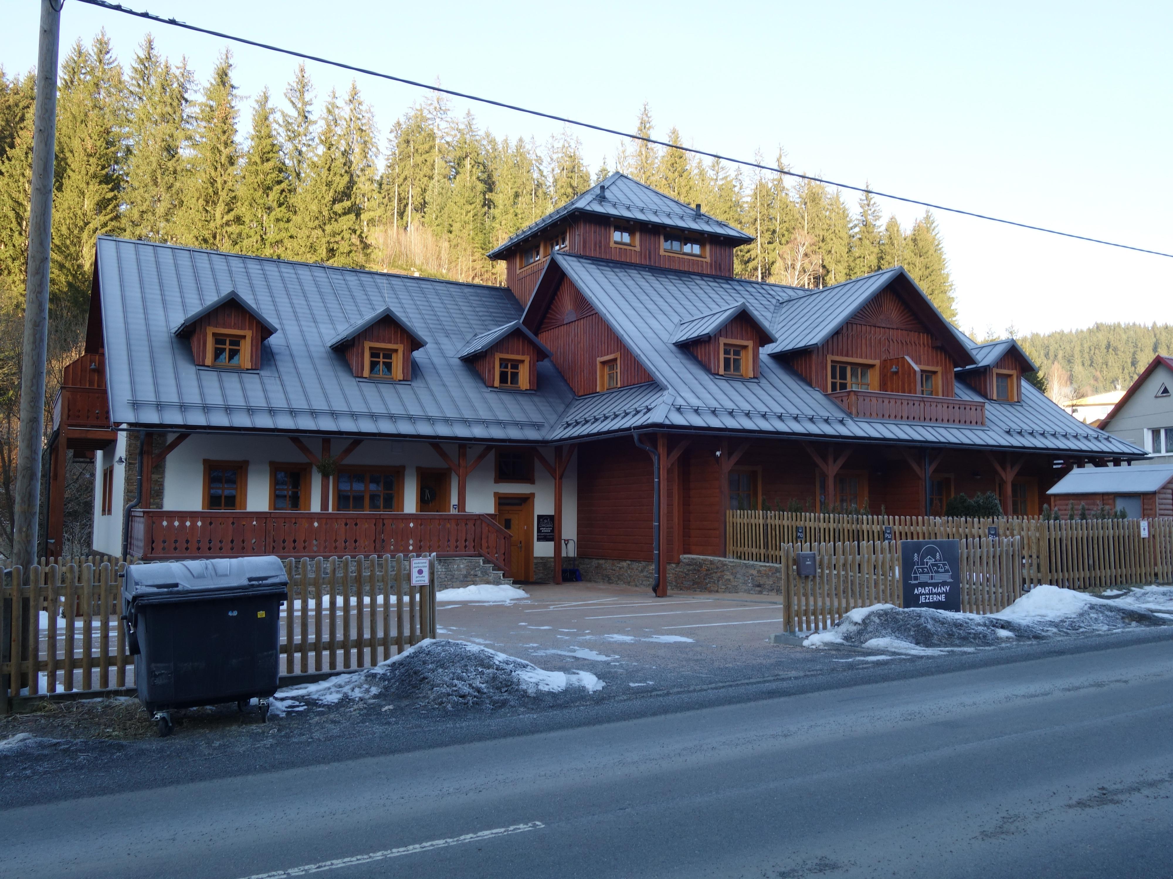 Apartmany Jezerne