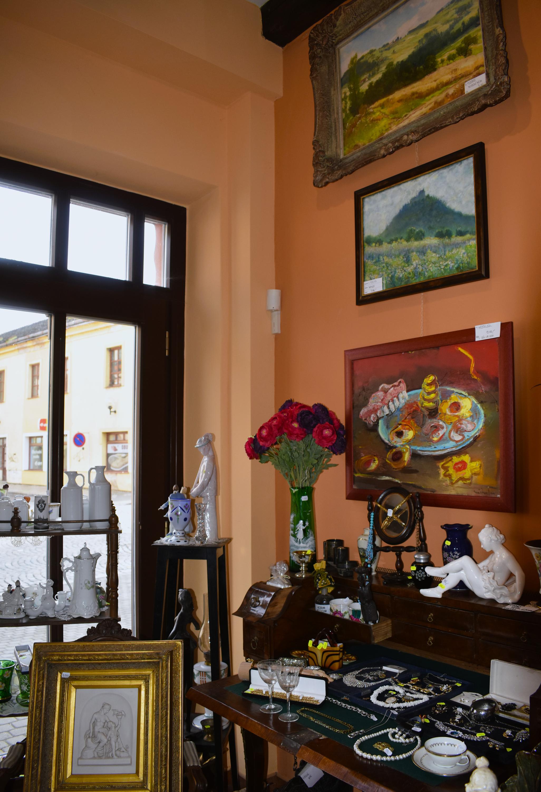 Starožitnosti U Krále Matyáše foto 6