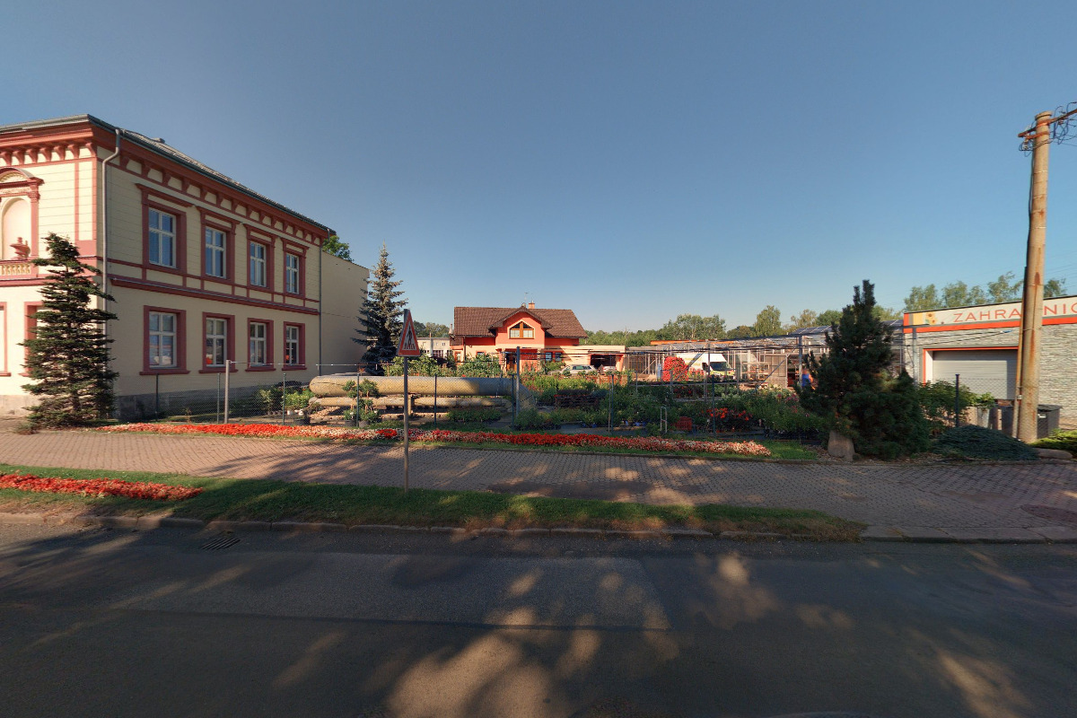 ZAHRADNICTVÍ MEČÍŘ foto 2