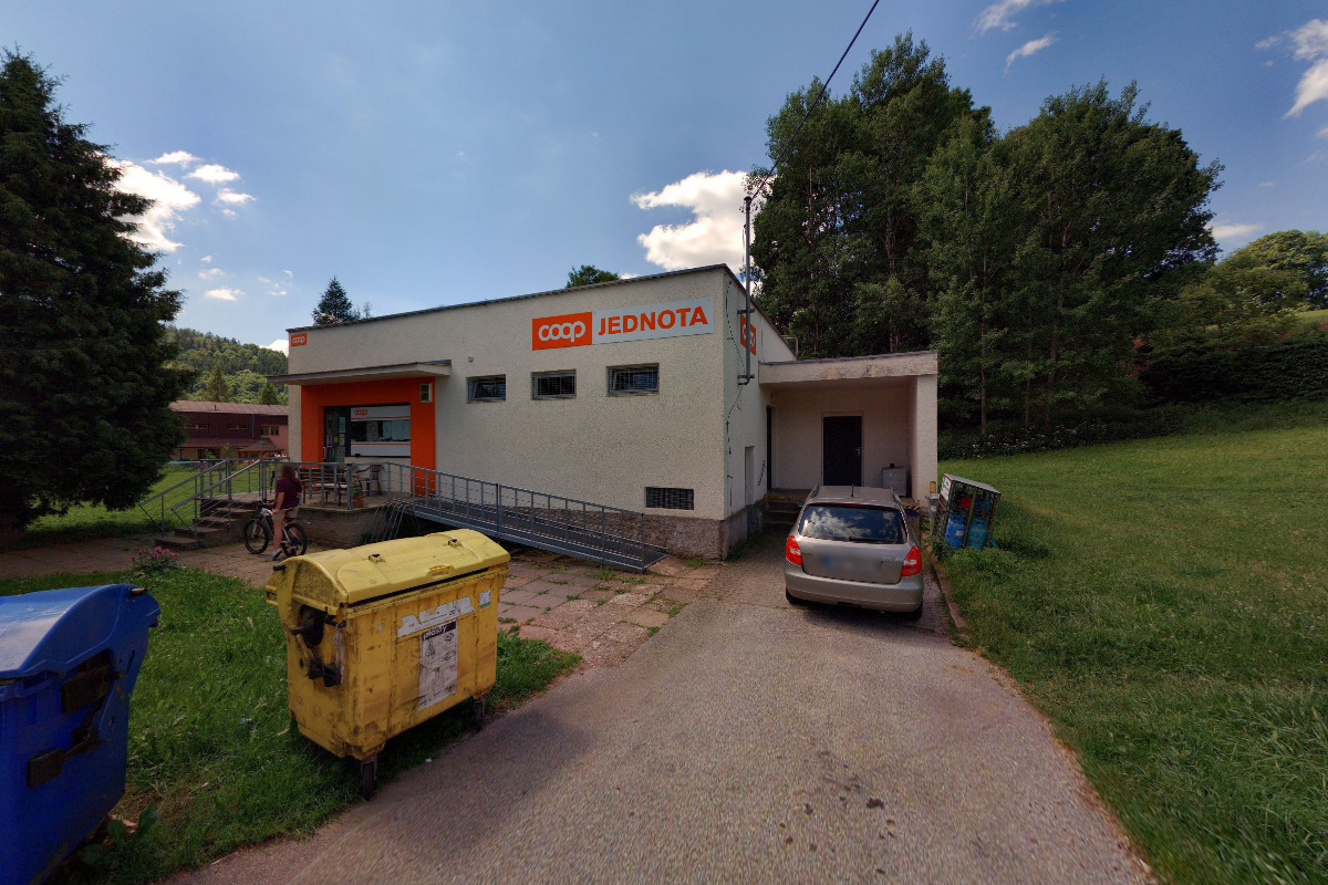 COOP Dvůr Králové n. L., družstvo foto 3