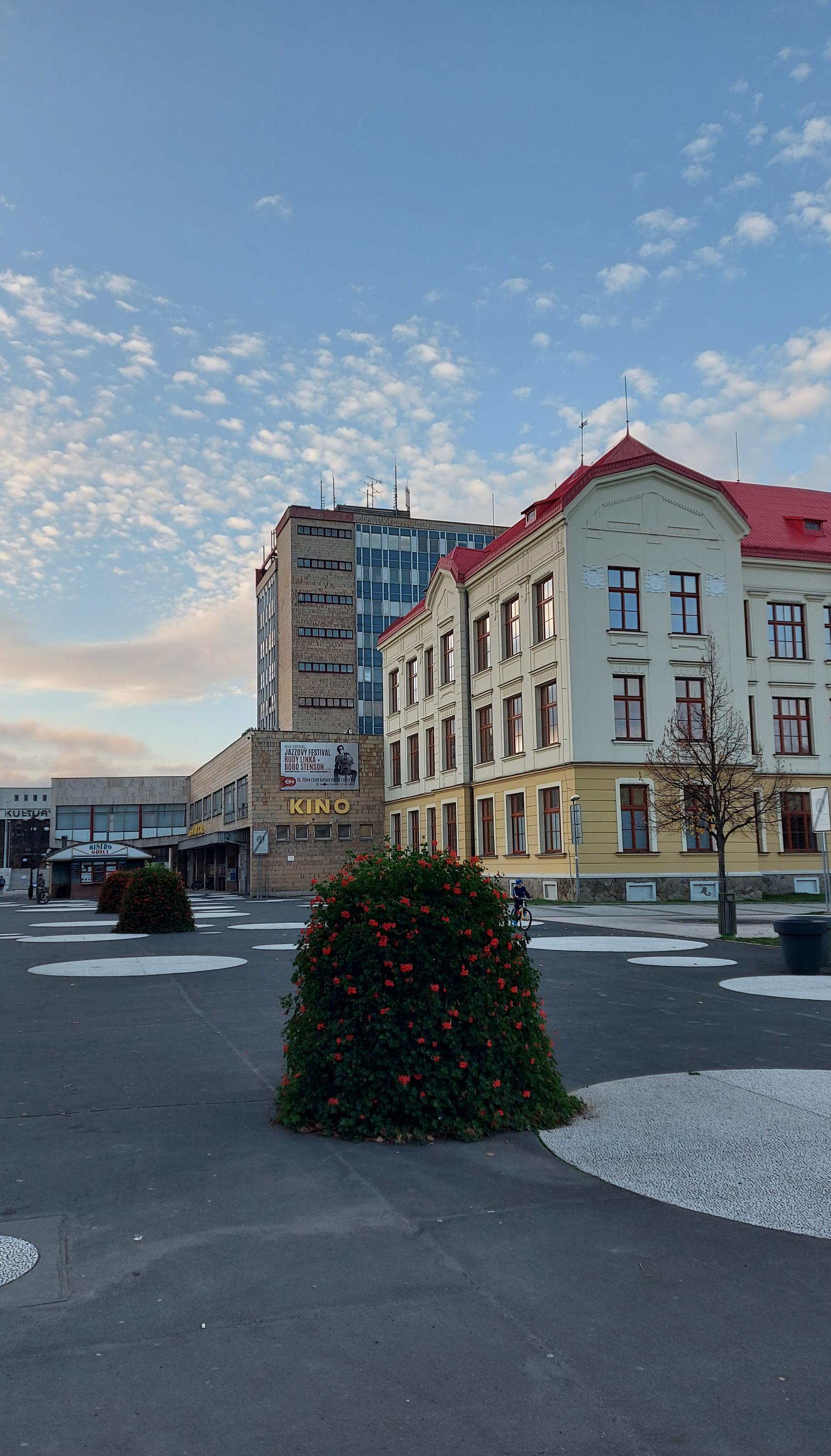 Vsetín - městský úřad foto 4