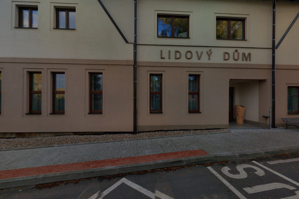 Lidový dům Mříčná