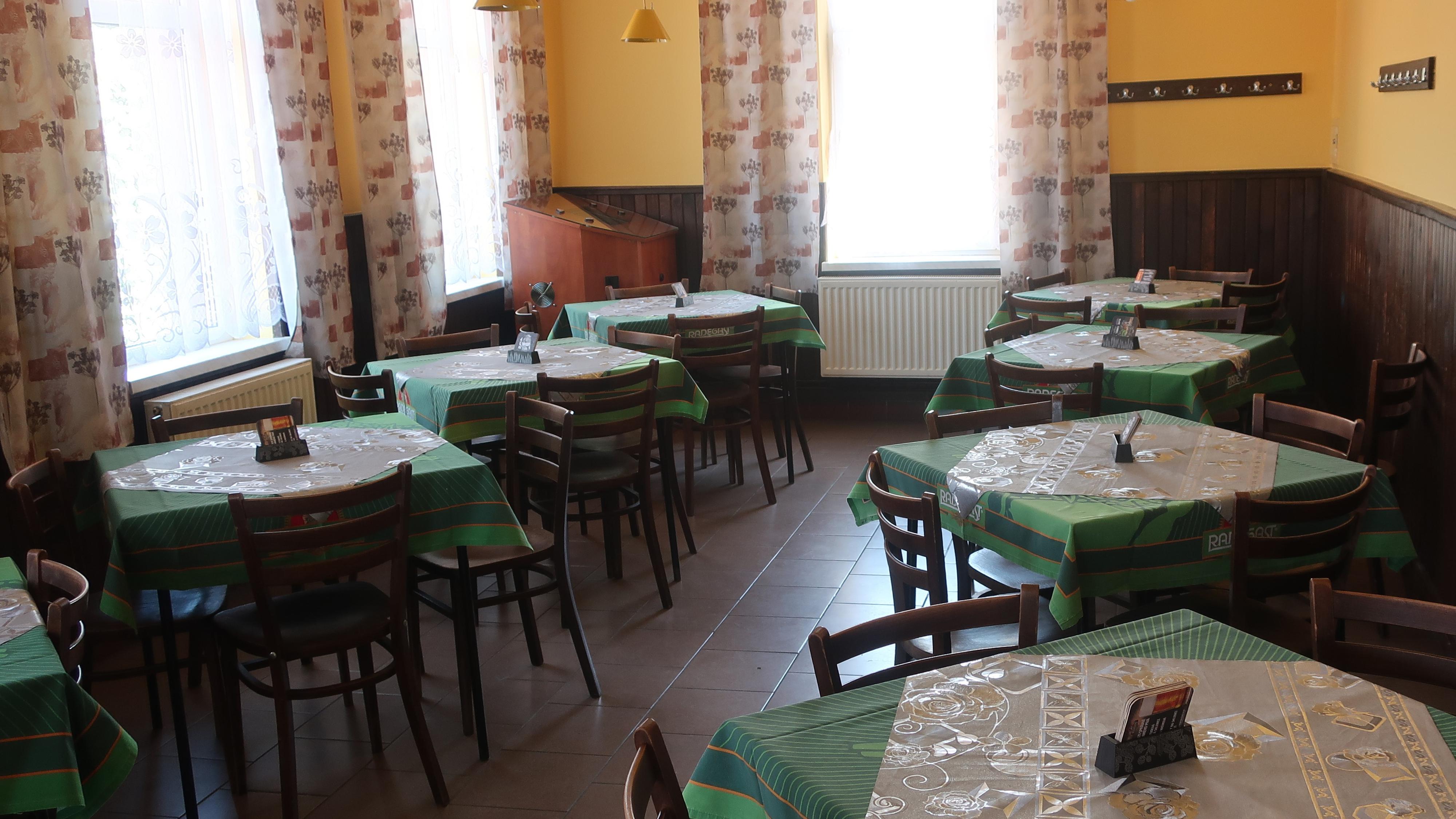 Restaurace Ve Dvoře foto 4